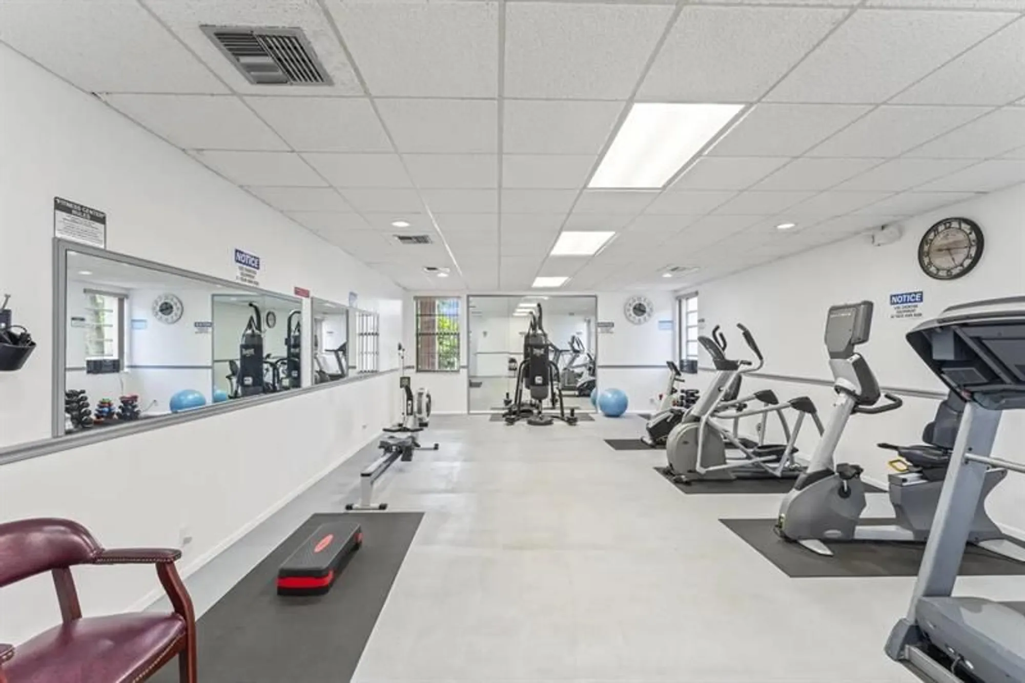 Property Slideshow image 24 of 28 | 3774 inverrary blvd apt 101p, Lauderhill, FL, 33319