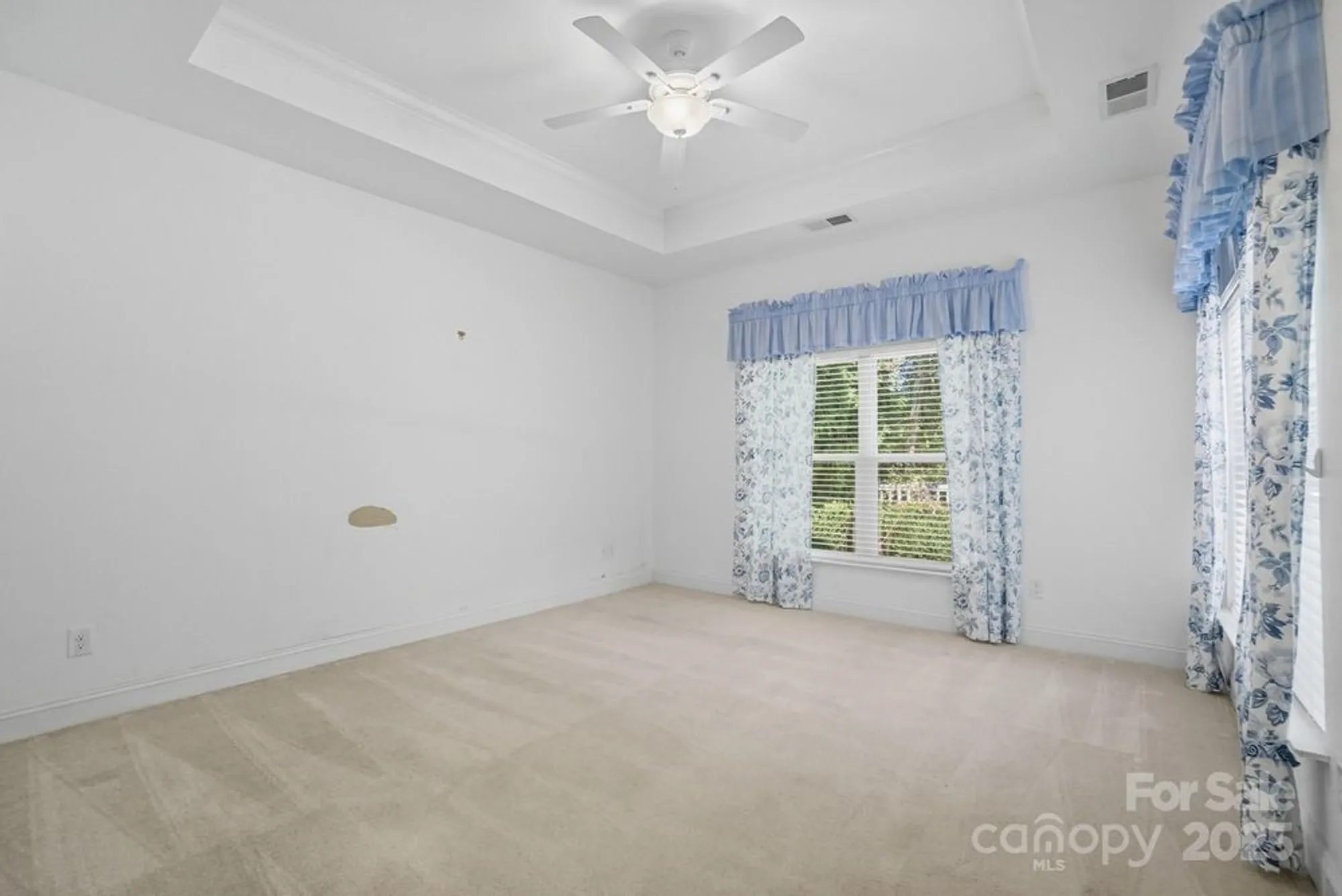 Property Slideshow image 19 of 42 | 2232 coltsview ln, Matthews, NC, 28105