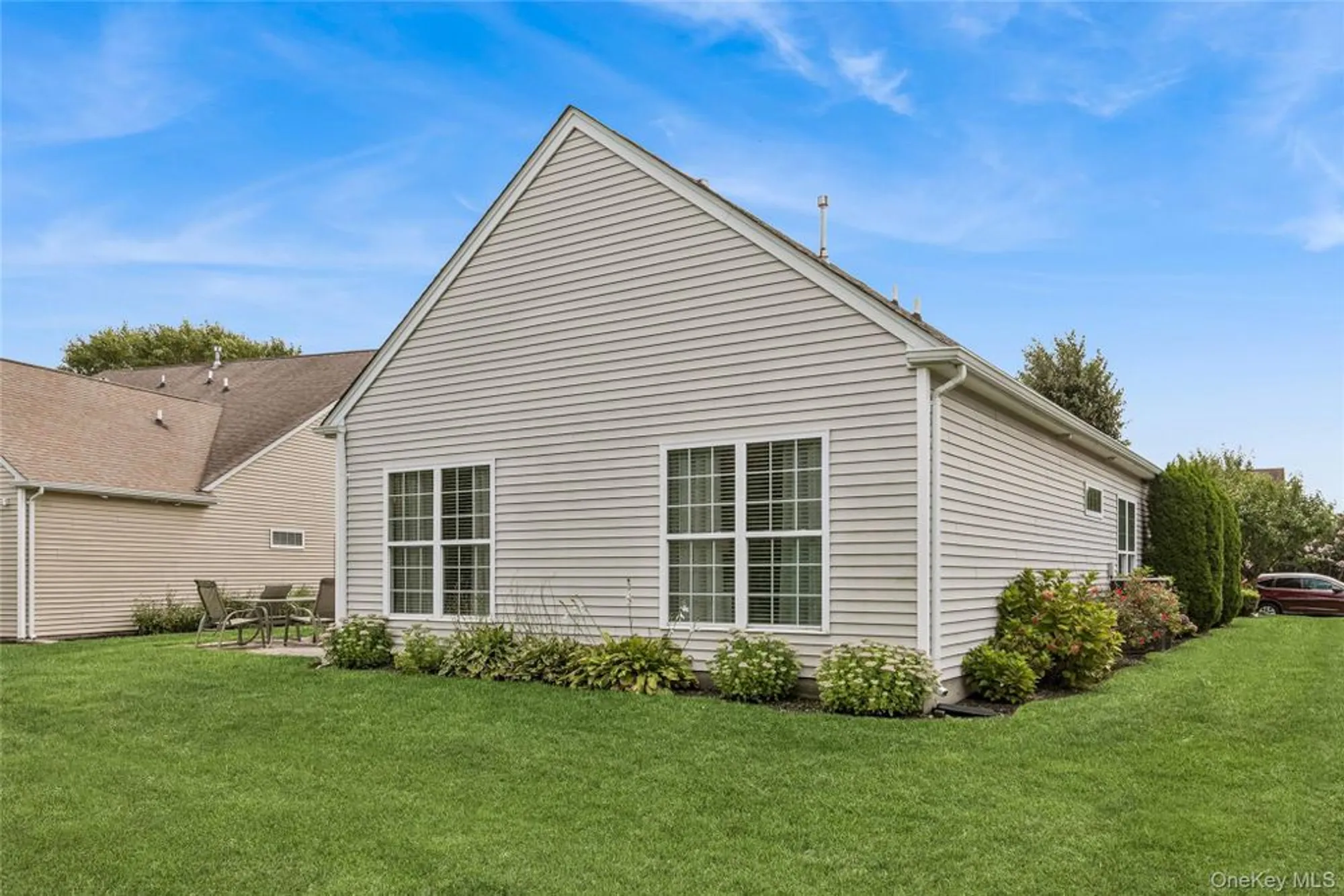 Property Slideshow image 39 of 40 | 25 louden loop, Mount Sinai, NY, 11766