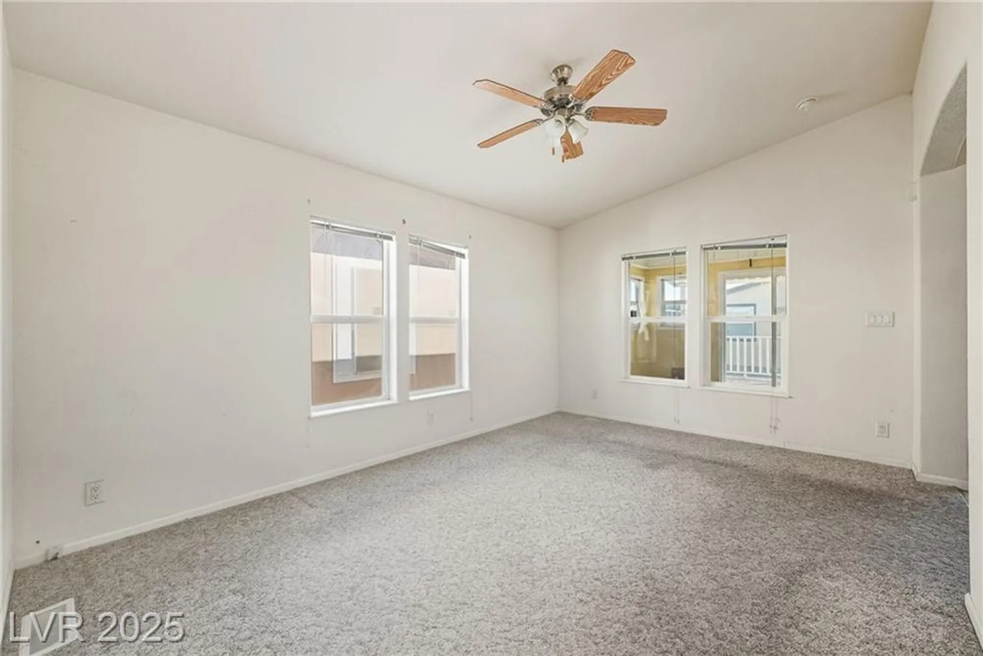 Property Slideshow image 19 of 27 | 380 bel air ave, Pahrump, NV, 89048