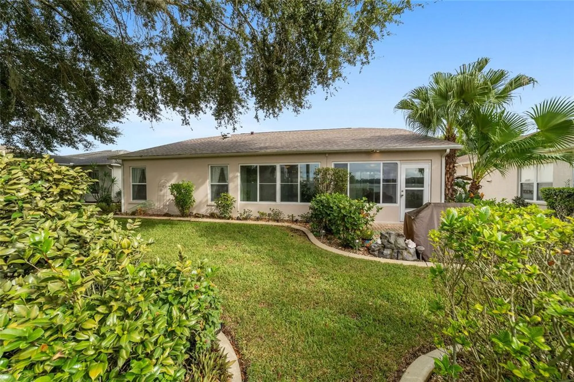 Property Slideshow image 4 of 54 | 16369 sw 14th avenue rd, Ocala, FL, 34473