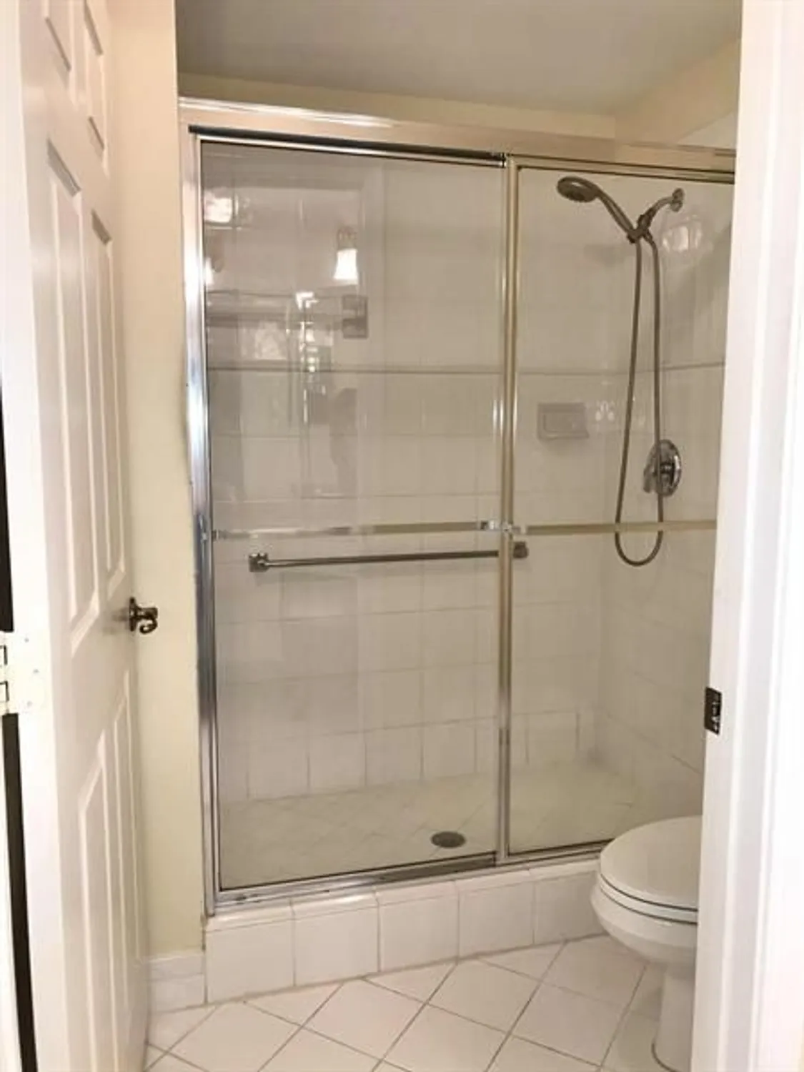 Property Slideshow image 32 of 45 | 7647 southampton ter 110, Tamarac, FL, 33321