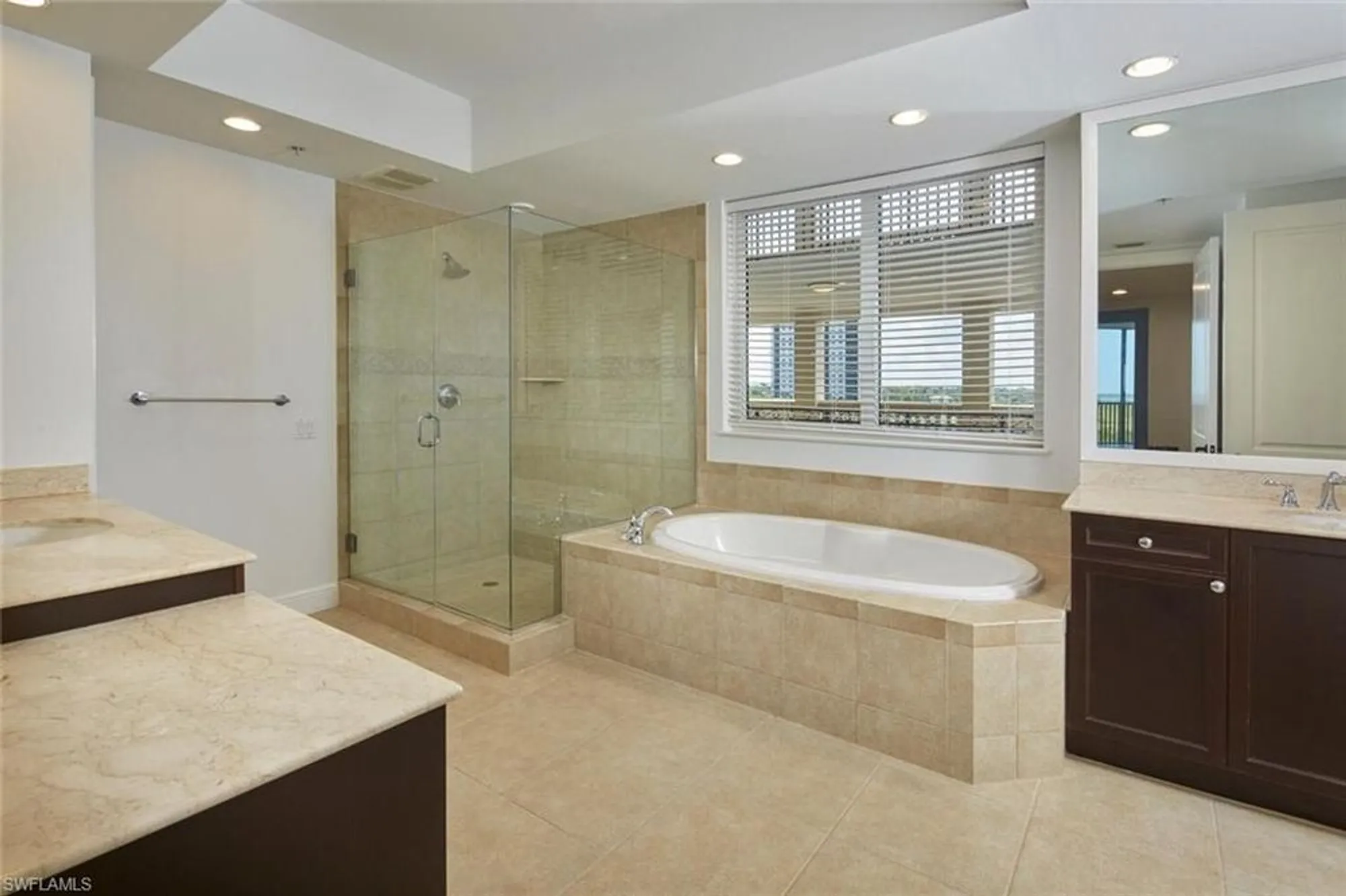 Property Slideshow image 9 of 24 | 24011 via castella dr 2402, Bonita Springs, FL, 34134
