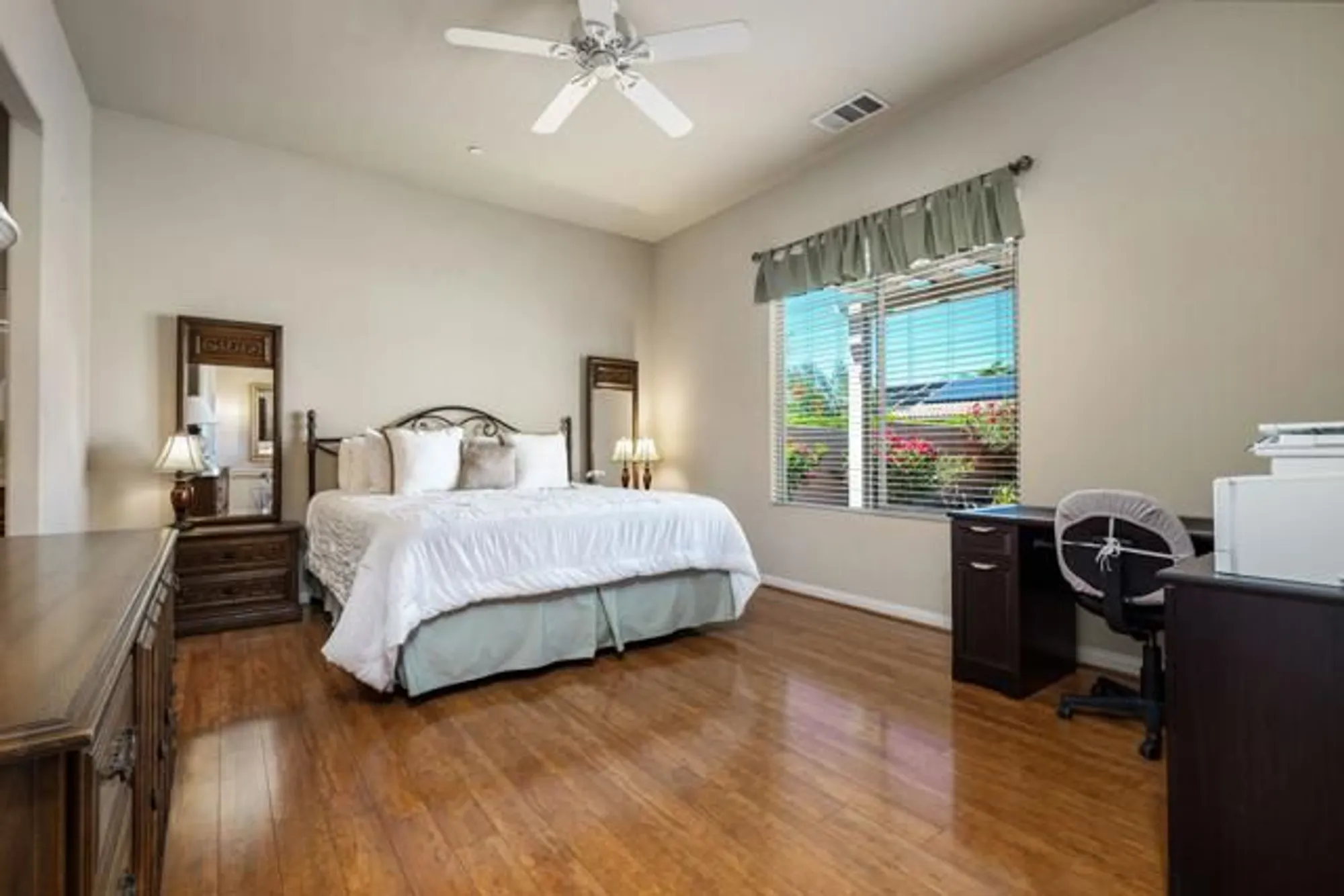Property Slideshow image 31 of 61 | 39007 camino orquesta, Indio, CA, 92203
