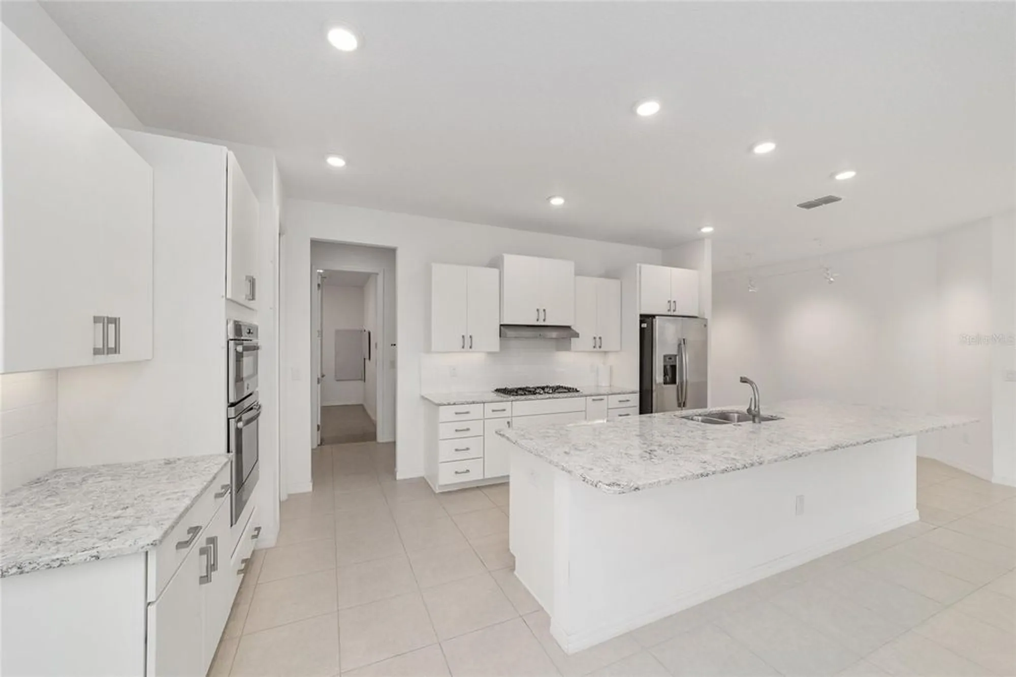 Property Slideshow image 17 of 39 | 9979 sw 88th loop, Ocala, FL, 34481