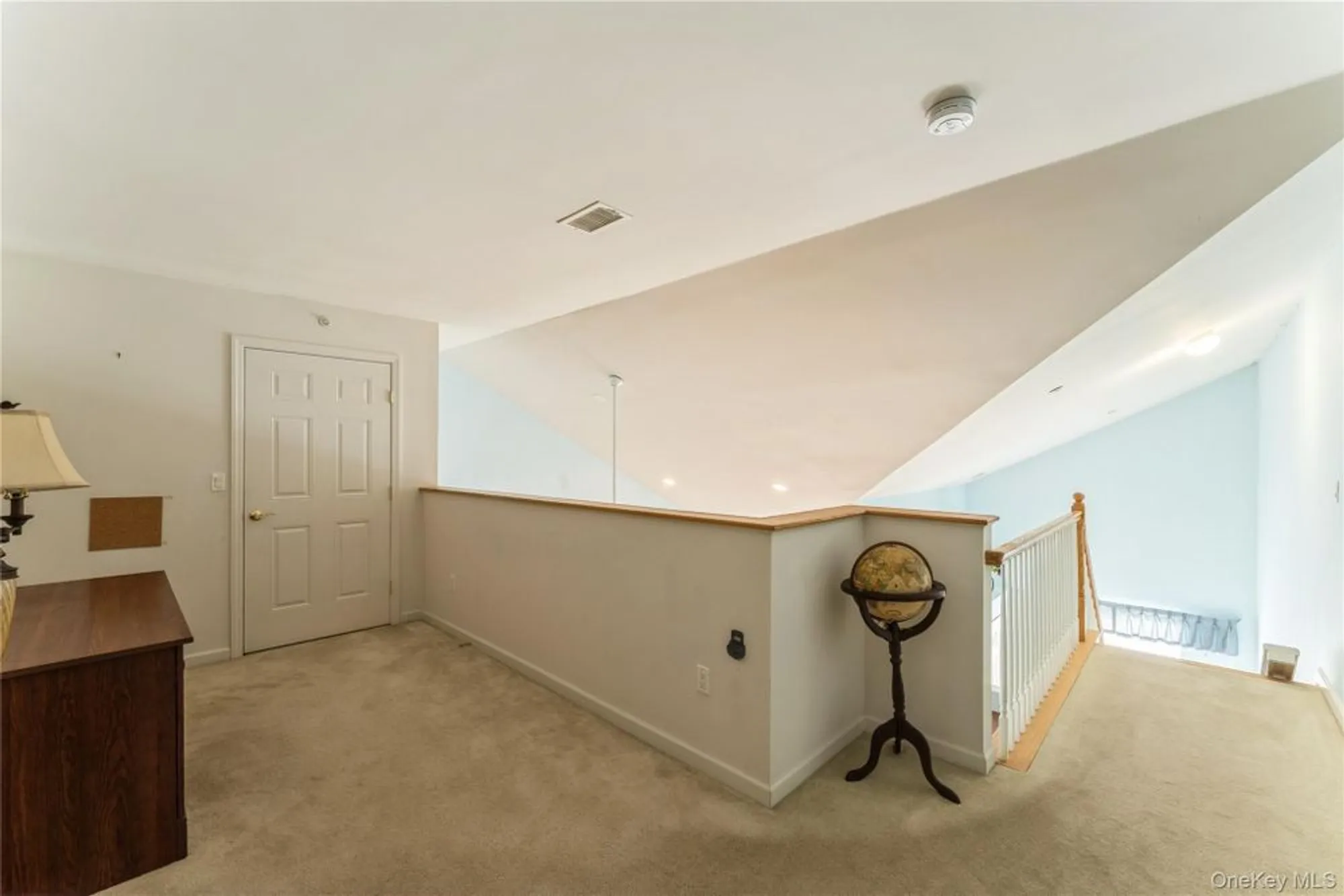 Property Slideshow image 16 of 34 | 357 spring dr, East Meadow, NY, 11554