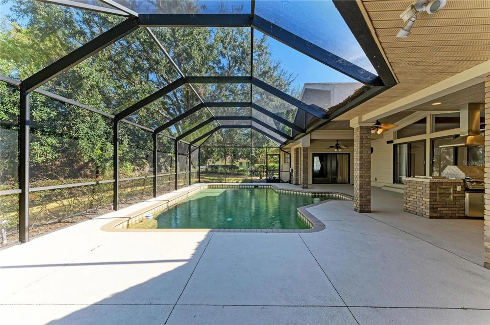 Property Slideshow image 62 of 83 | 5668 country lakes dr, Sarasota, FL, 34243