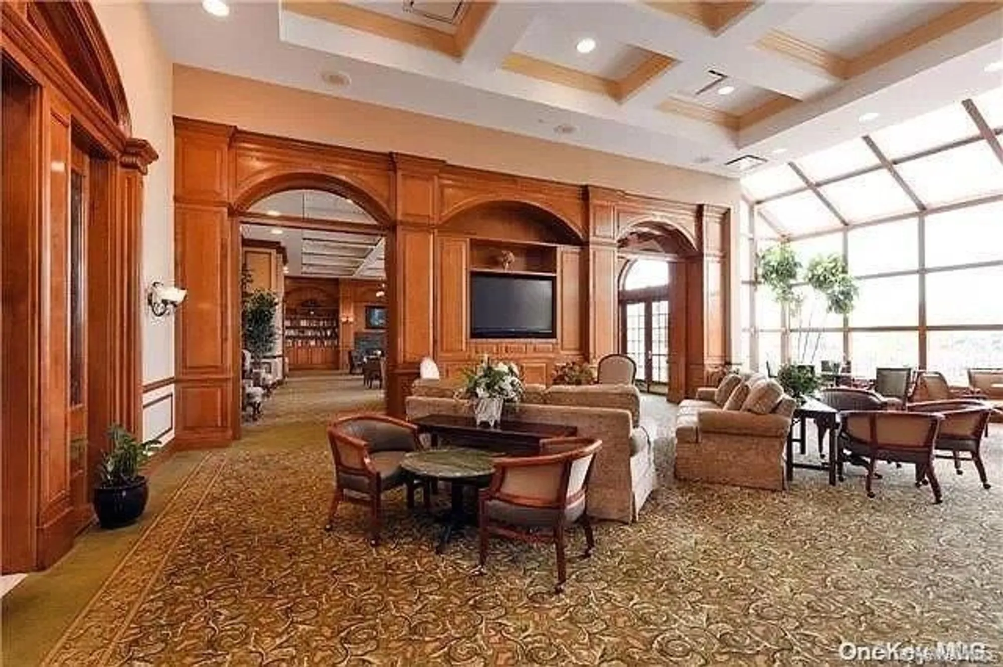 Property Slideshow image 19 of 24 | 445 bardini dr, Melville, NY, 11747