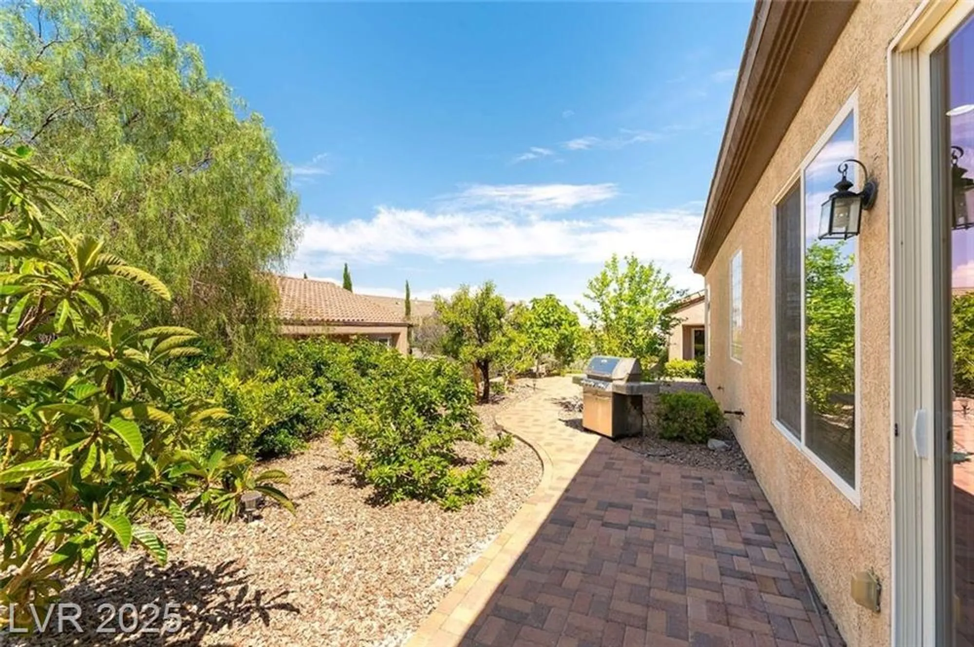 Property Slideshow image 25 of 40 | 2373 ozark plateau dr, Henderson, NV, 89044