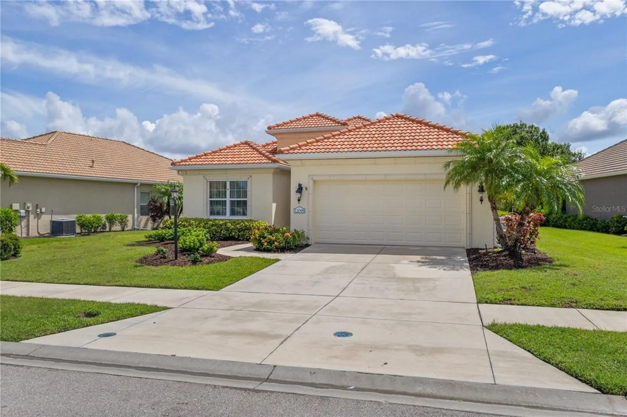Property Slideshow image 33 of 44 | 12095 stuart dr, Venice, FL, 34293
