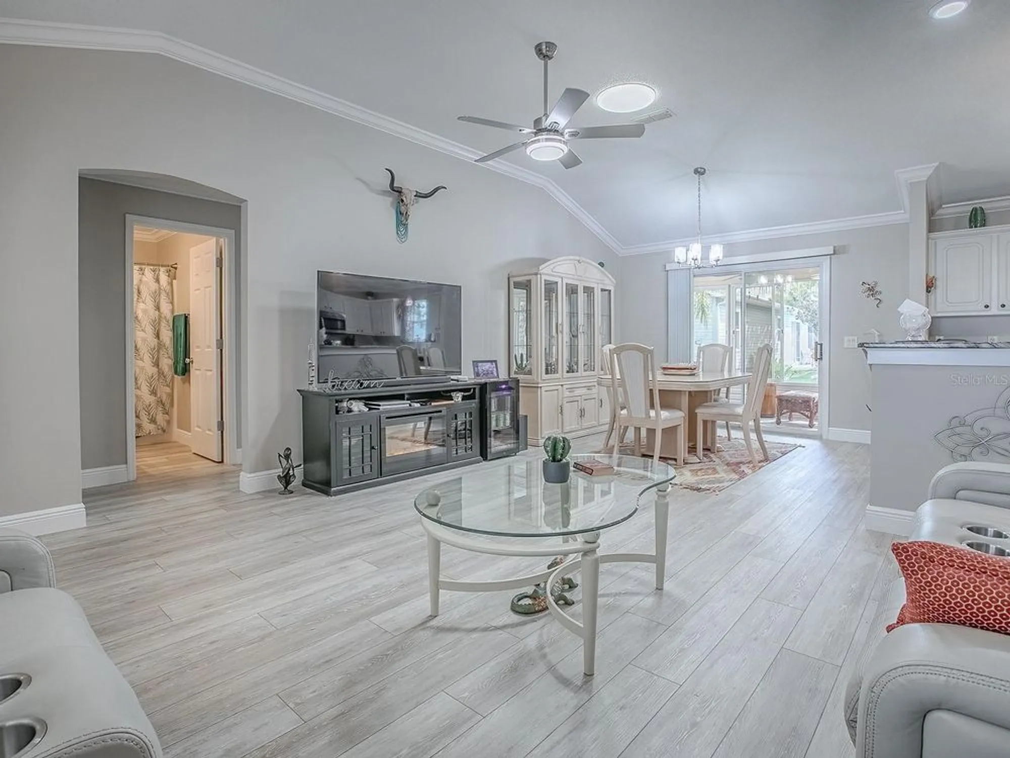 Property Slideshow image 10 of 42 | 421 aldama ave, The Villages, FL, 32159