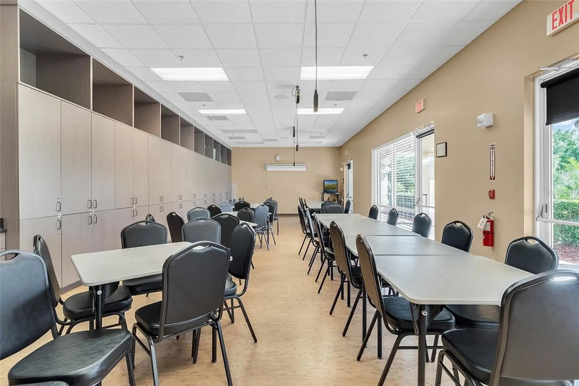 Property Slideshow image 41 of 48 | 3674 doune way, Clermont, FL, 34711