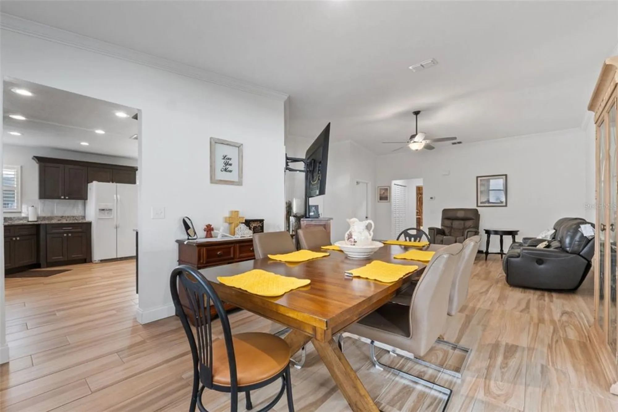 Property Slideshow image 8 of 49 | 1957 prairie dunes cir, Lakeland, FL, 33810