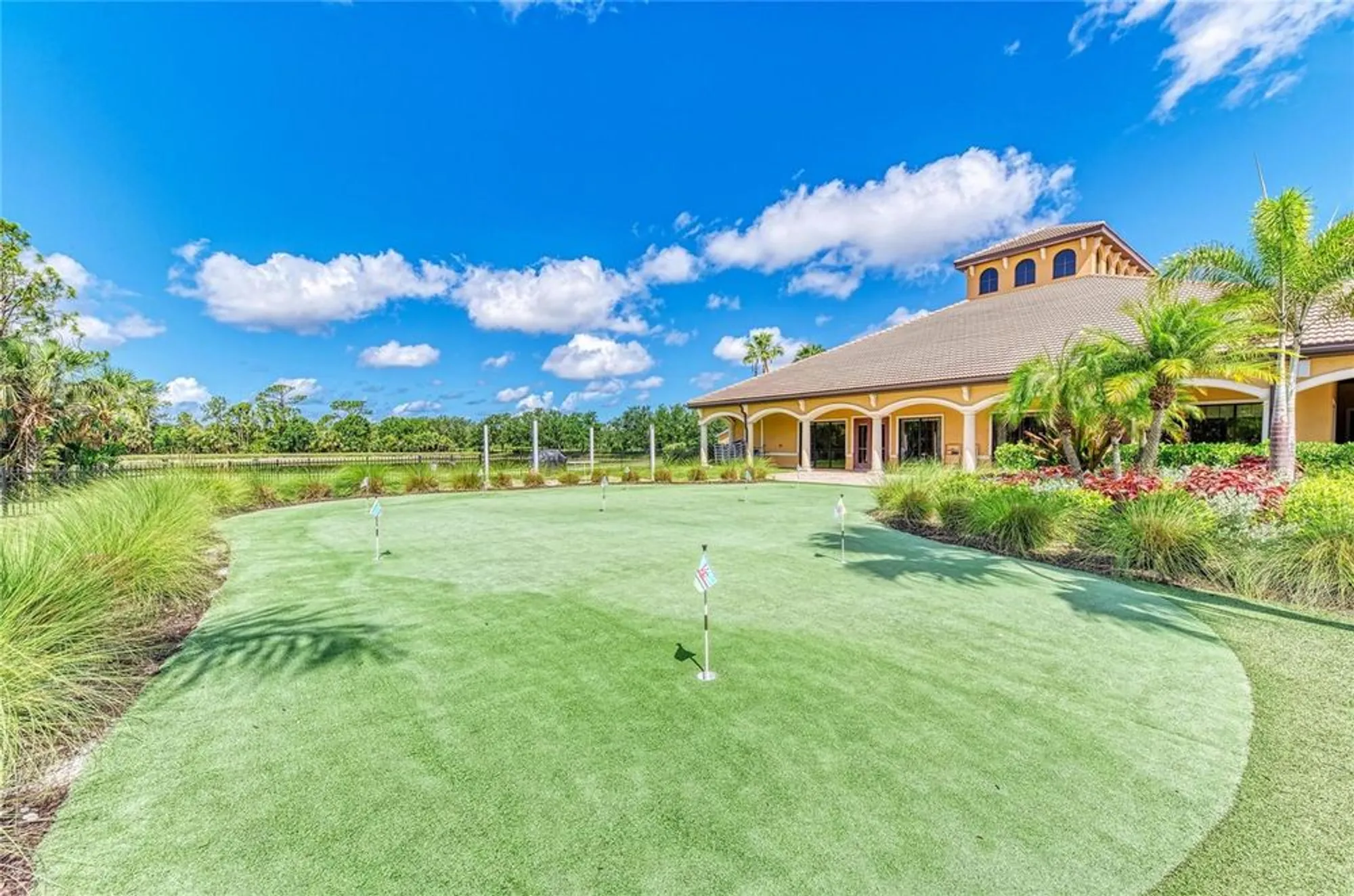 Property Slideshow image 40 of 50 | 1867 batello dr, Venice, FL, 34292