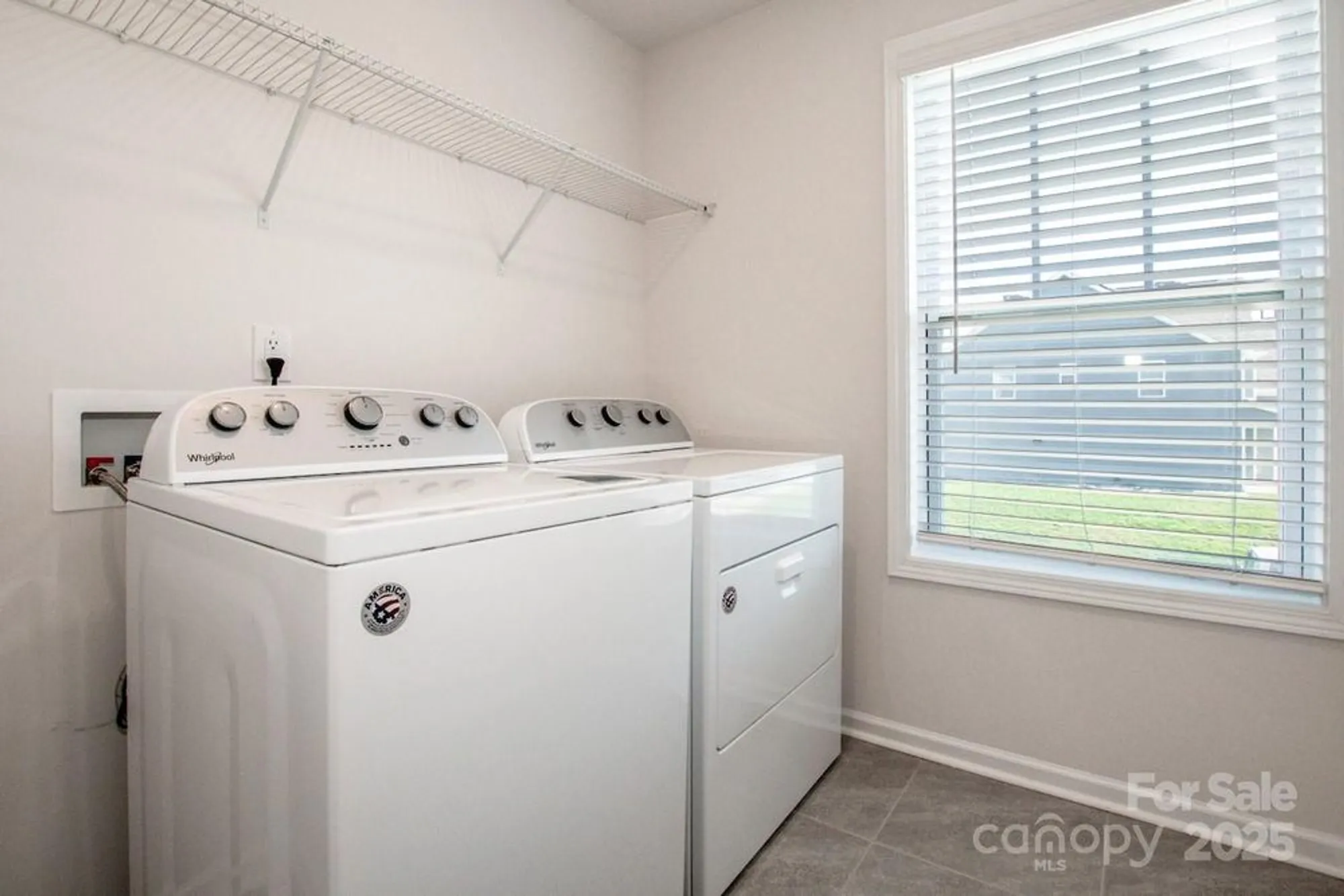 Property Slideshow image 24 of 30 | 129 candlelight way, Mooresville, NC, 28115