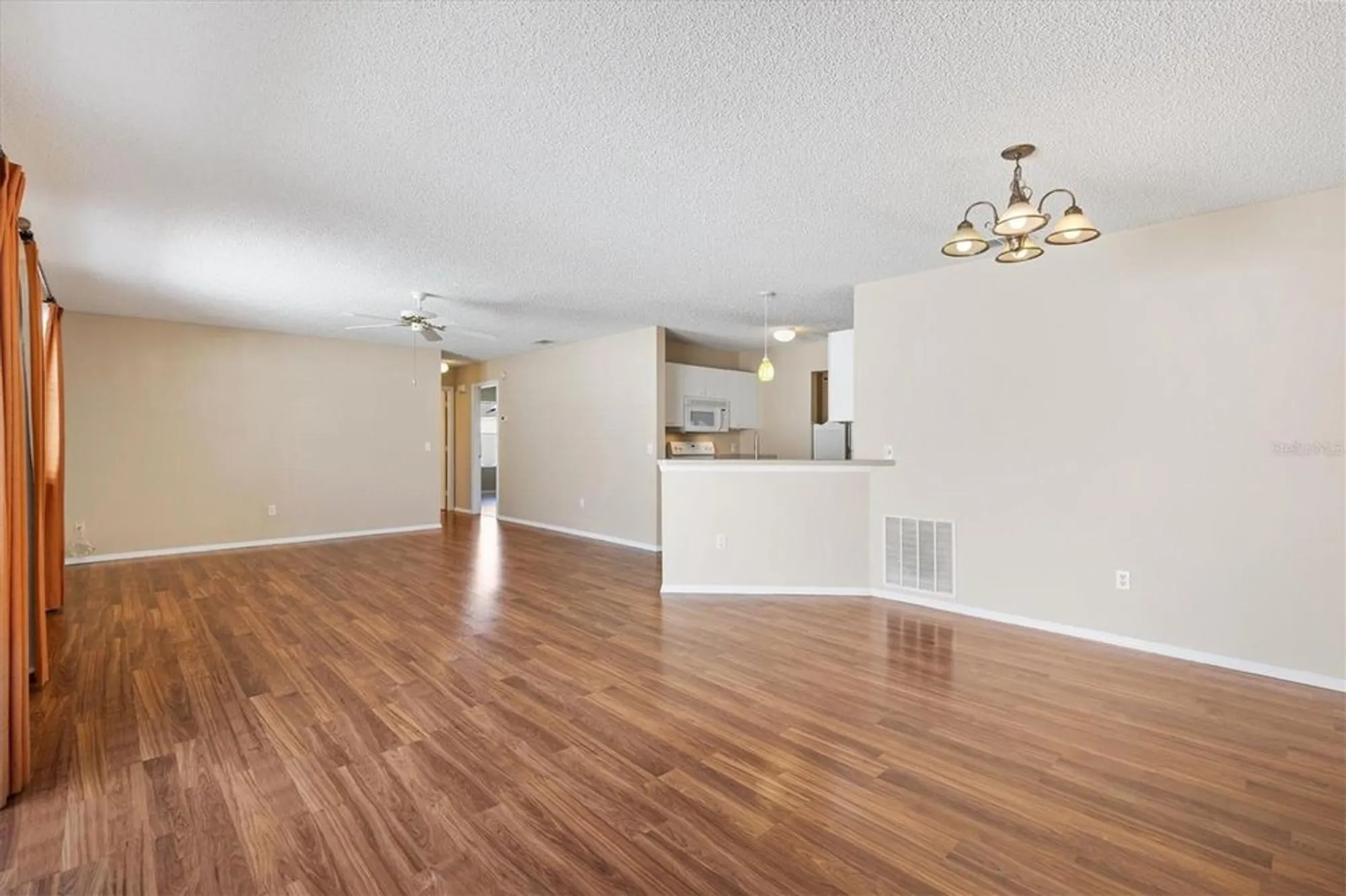 Property Slideshow image 5 of 29 | 1611 campos dr, The Villages, FL, 32162