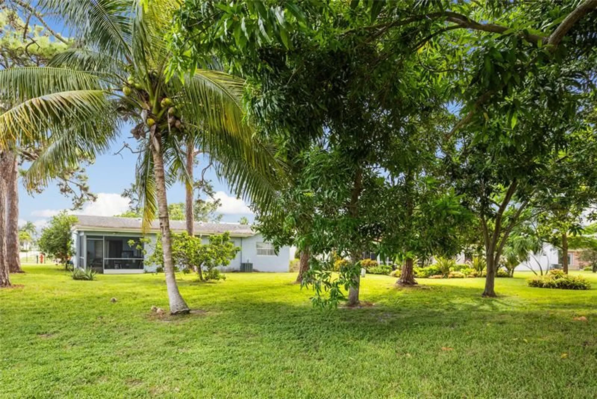 Property Slideshow image 19 of 21 | 6301 silver moon ln, Greenacres, FL, 33463