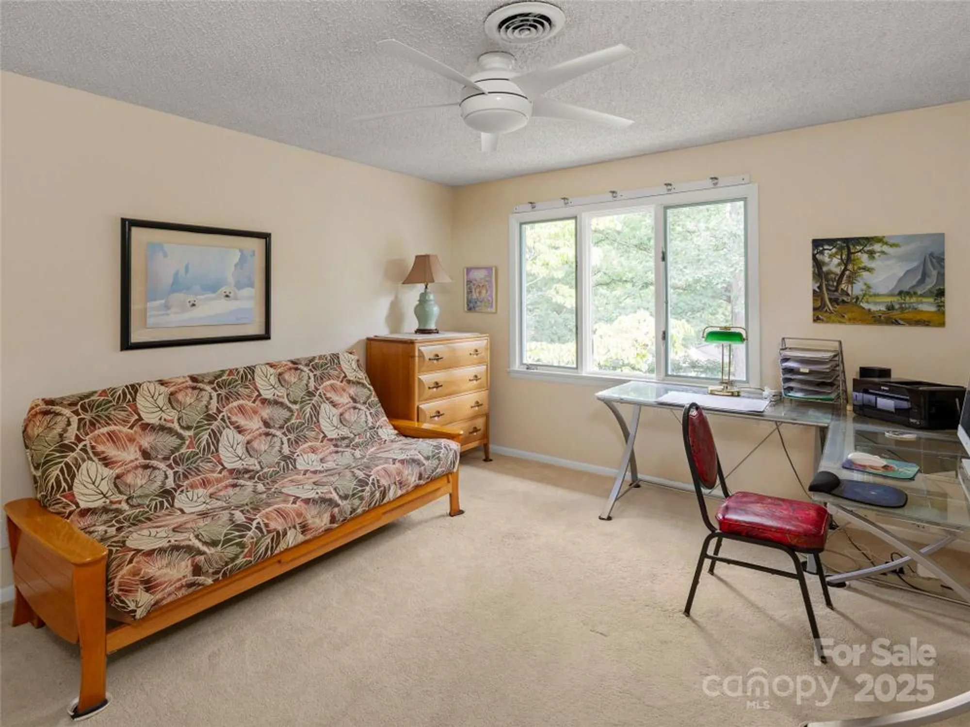 Property Slideshow image 20 of 27 | 102 crowfields dr, Asheville, NC, 28803