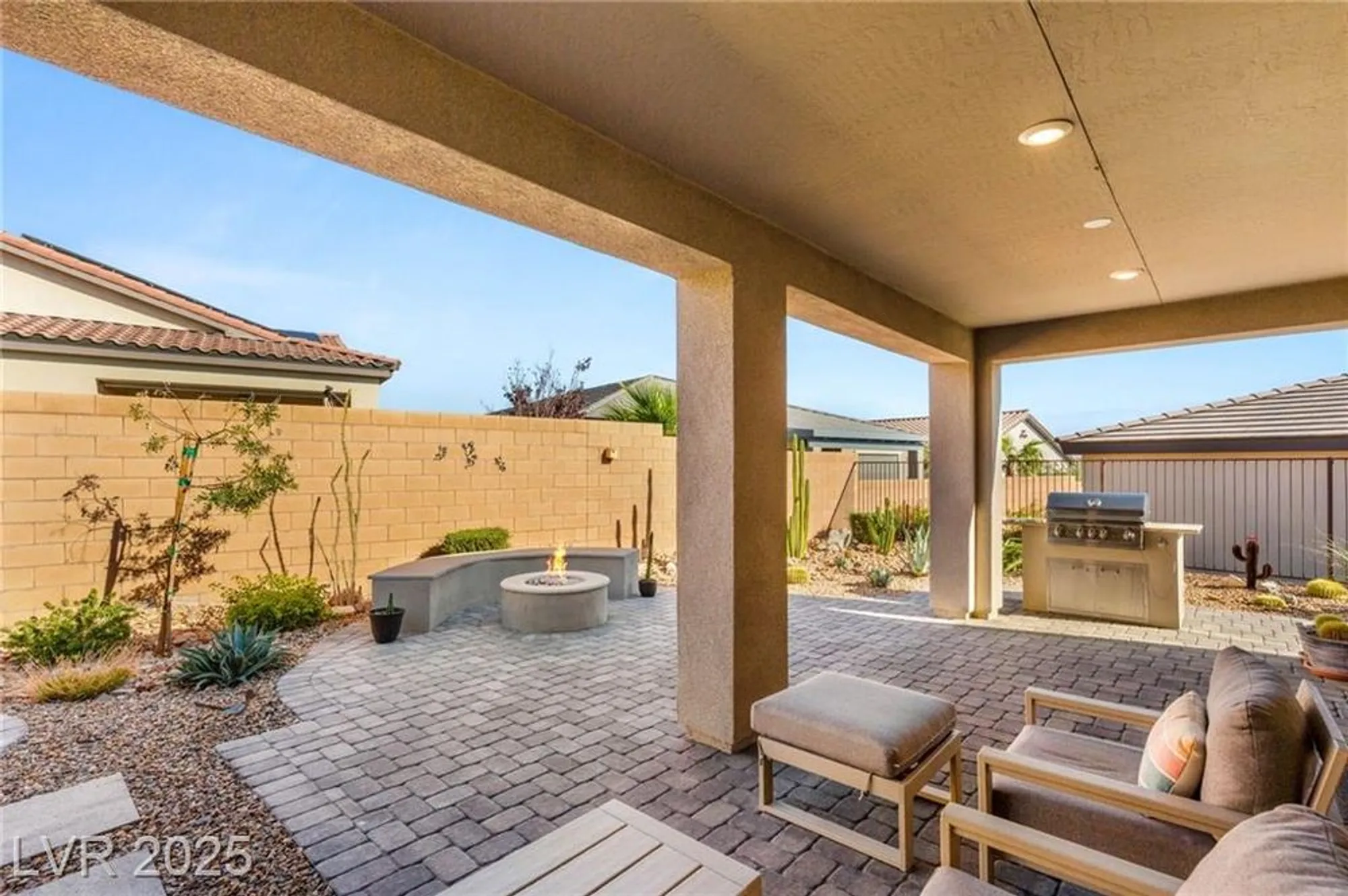 Property Slideshow image 29 of 38 | 14 summer agave ave, Henderson, NV, 89011