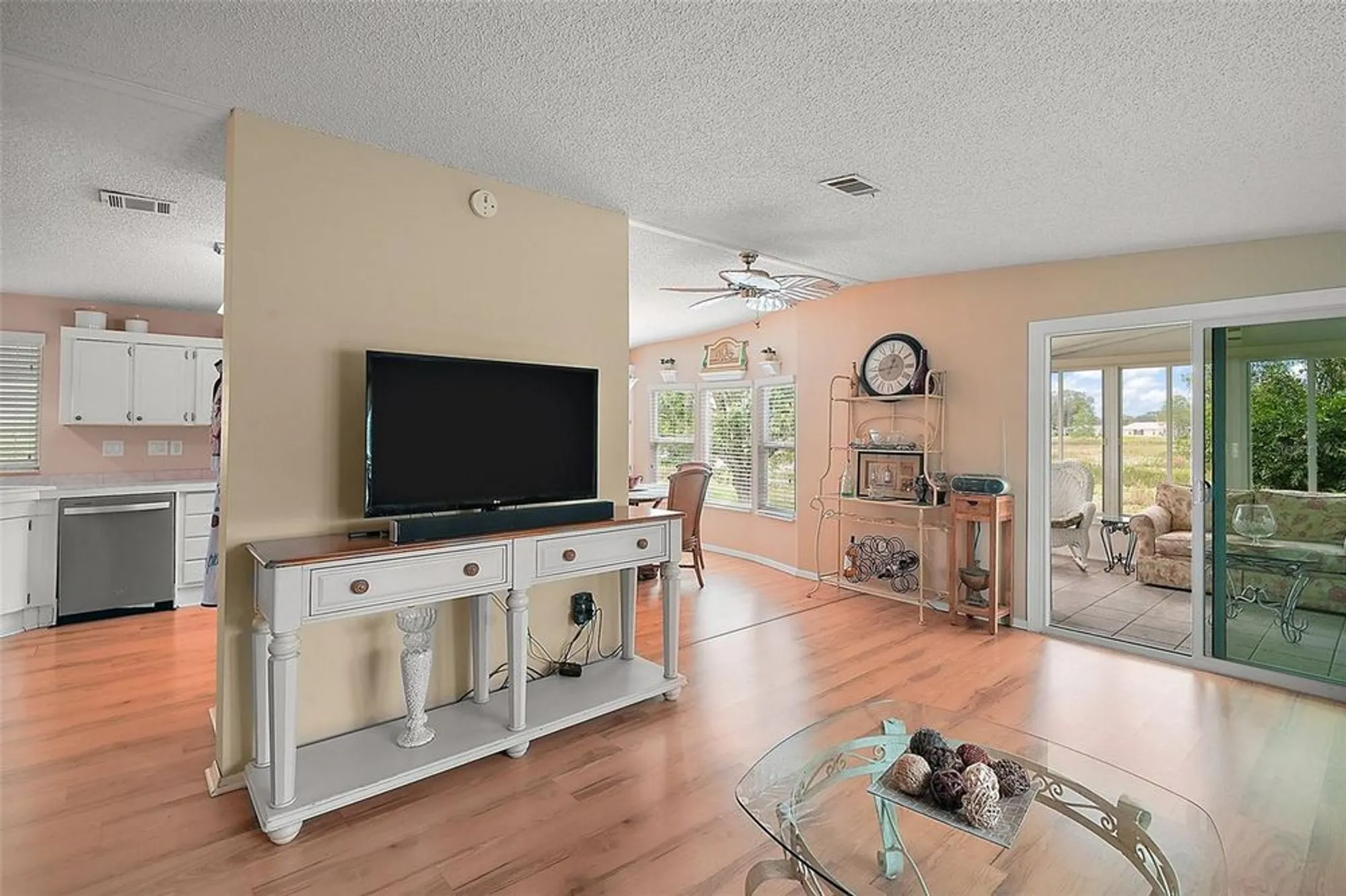 Property Slideshow image 6 of 25 | 5300 tigers tail, Leesburg, FL, 34748