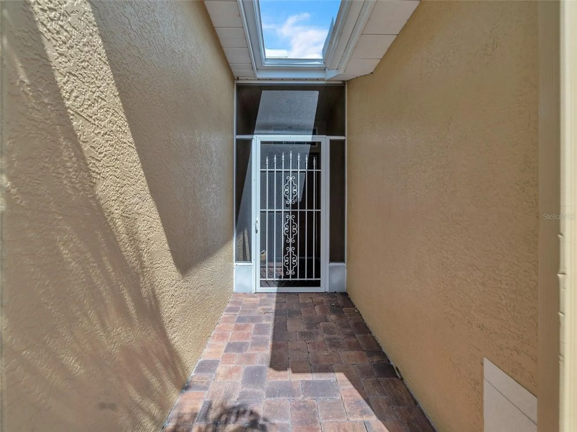 Property Slideshow image 3 of 45 | 2237 mayfield palms ln # 2237, Sun City Center, FL, 33573
