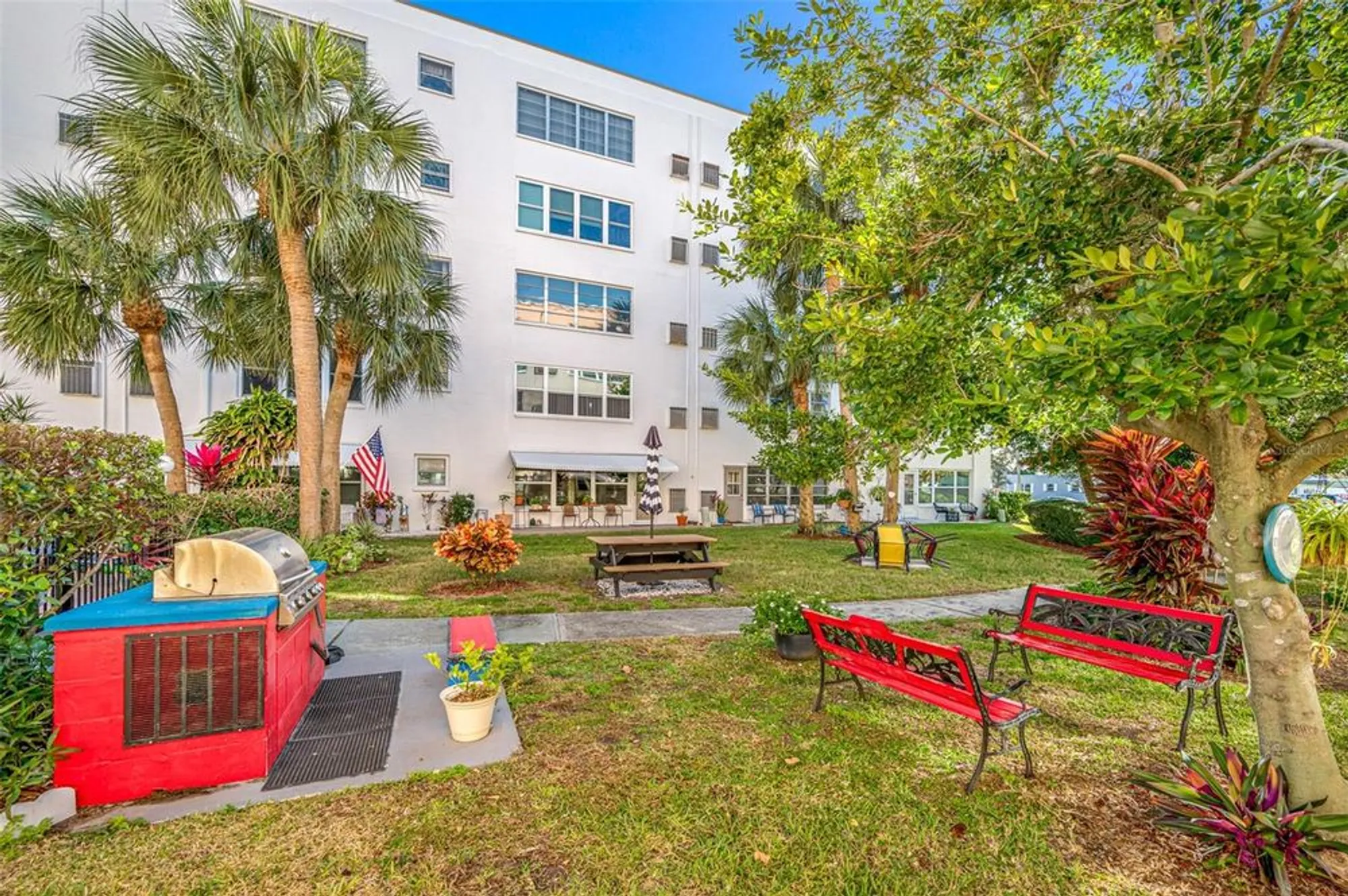 Property Slideshow image 37 of 44 | 5521 80th st n unit 310, St Petersburg, FL, 33709