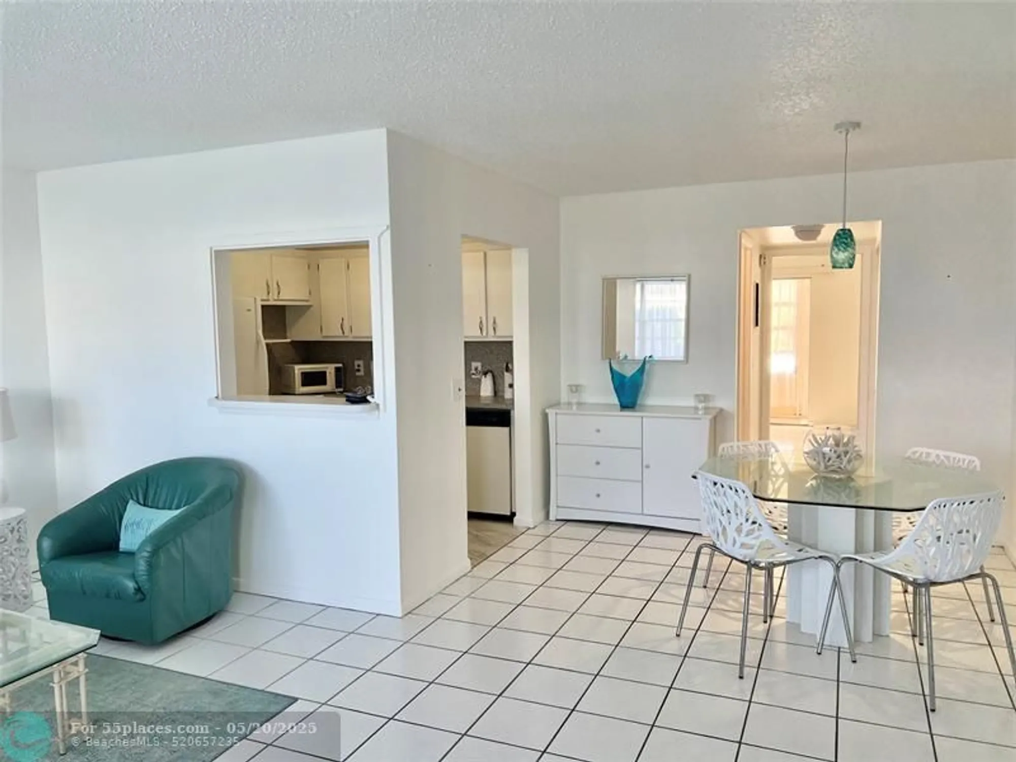 Property Slideshow image 4 of 34 | 266 oakridge p # 266, Deerfield Beach, FL, 33442