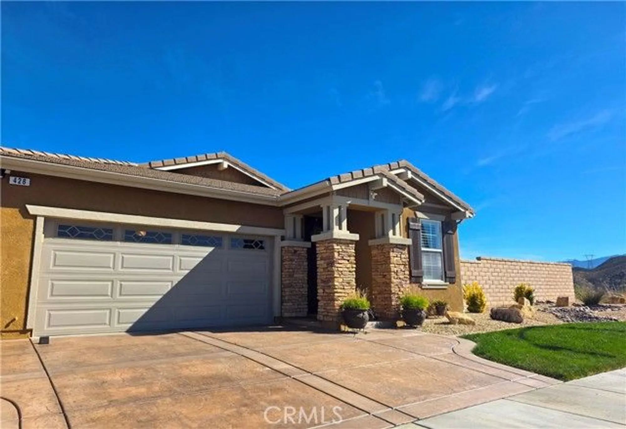 Property Slideshow image 6 of 49 | 428 saddlerock, Beaumont, CA, 92223