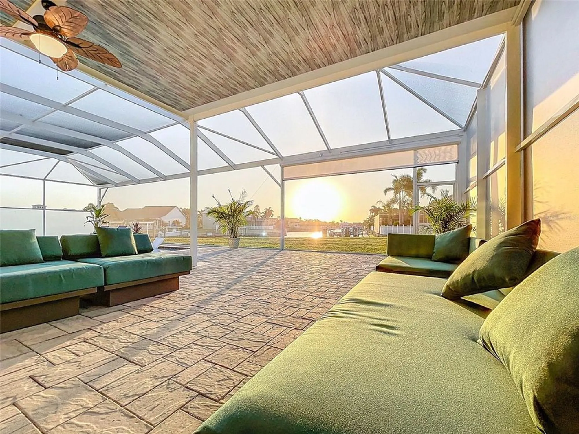 Property Slideshow image 14 of 88 | 5603 tybee island dr, Apollo Beach, FL, 33572