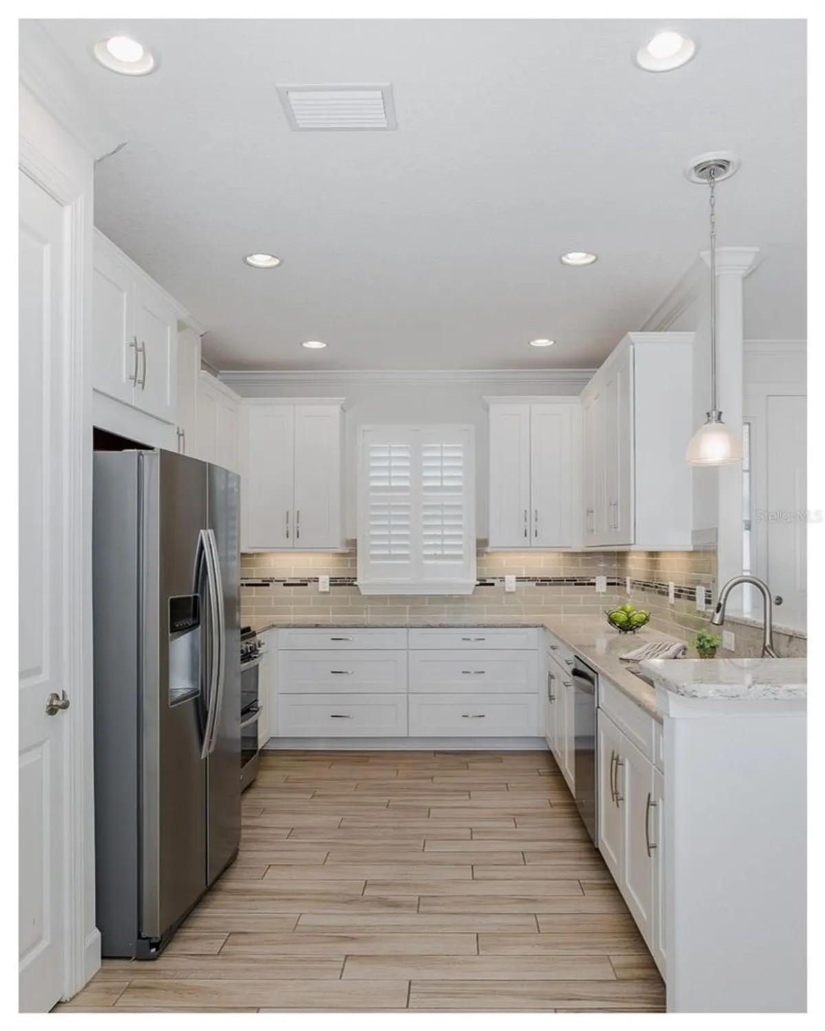 Property Slideshow image 14 of 100 | 11599 callisia dr, Odessa, FL, 33556