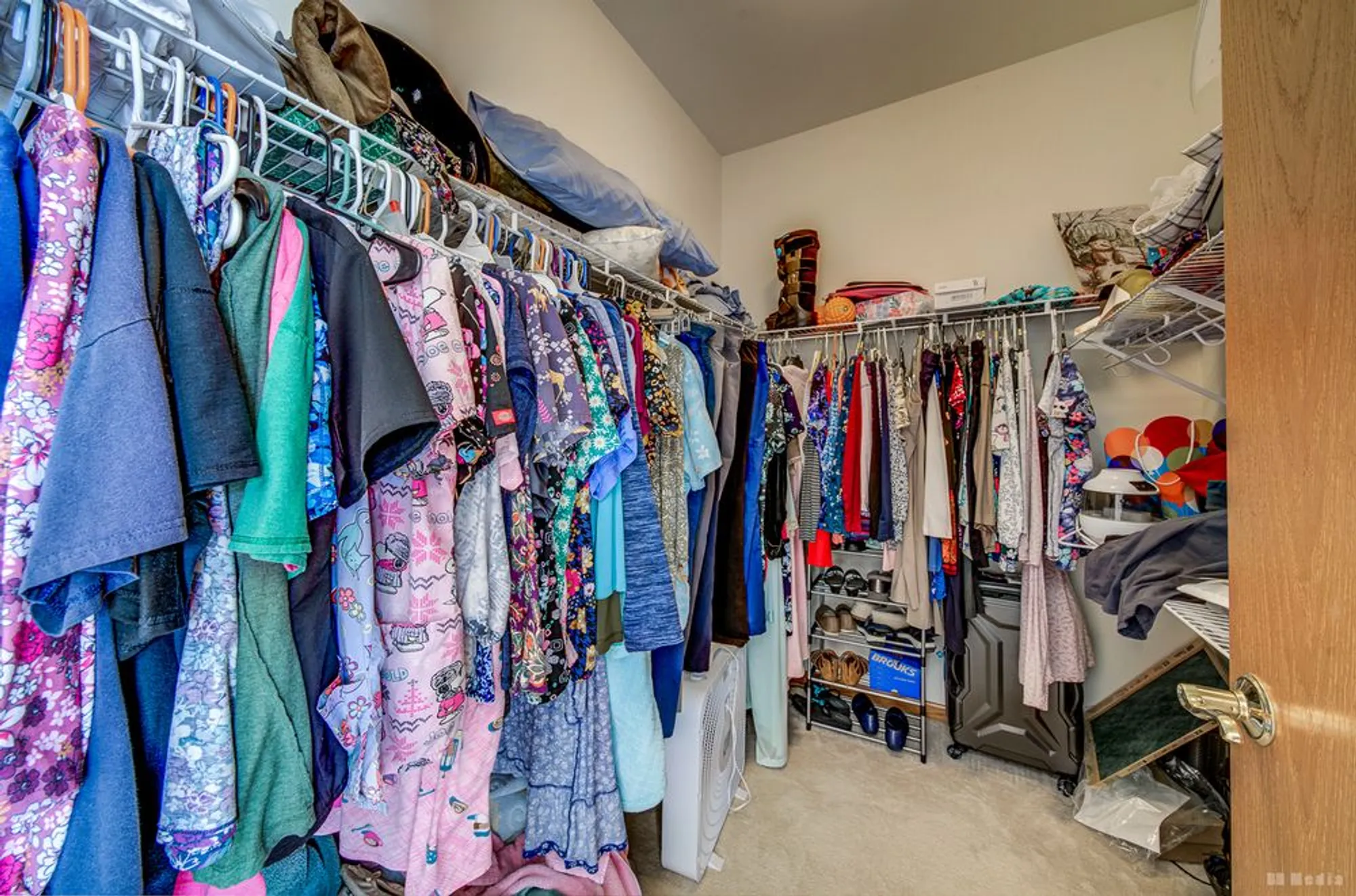 Property Slideshow image 15 of 28 | 2508 meer park ct, Crest Hill, IL, 60403