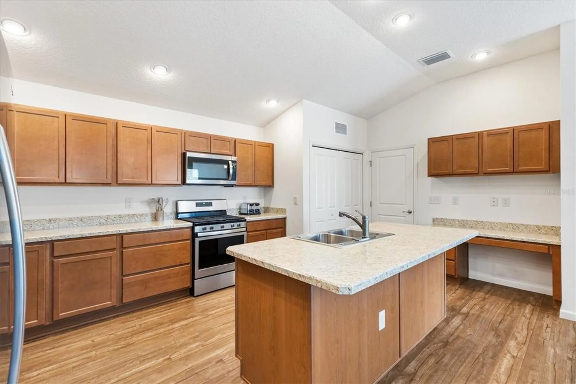 Property Slideshow image 11 of 33 | 2306 sheehan st, The Villages, FL, 32163