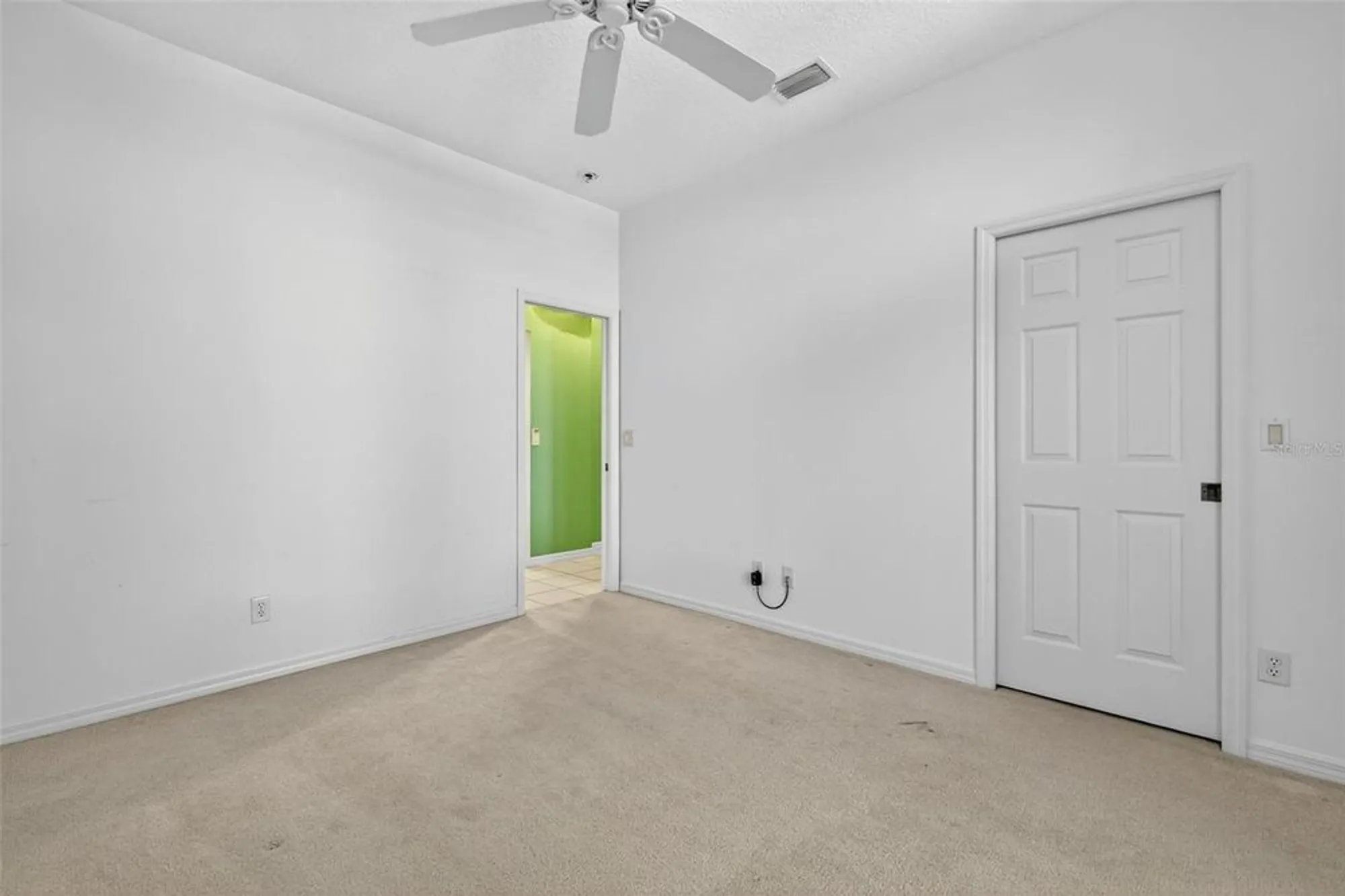 Property Slideshow image 29 of 66 | 21607 regency park ln, Leesburg, FL, 34748