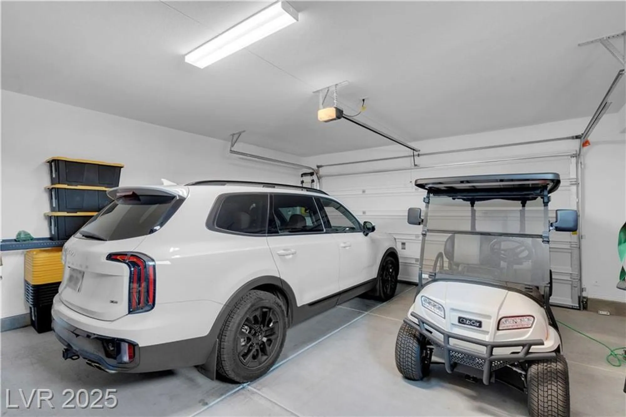 Property Slideshow image 52 of 69 | 124 lake oasis st, Henderson, NV, 89011