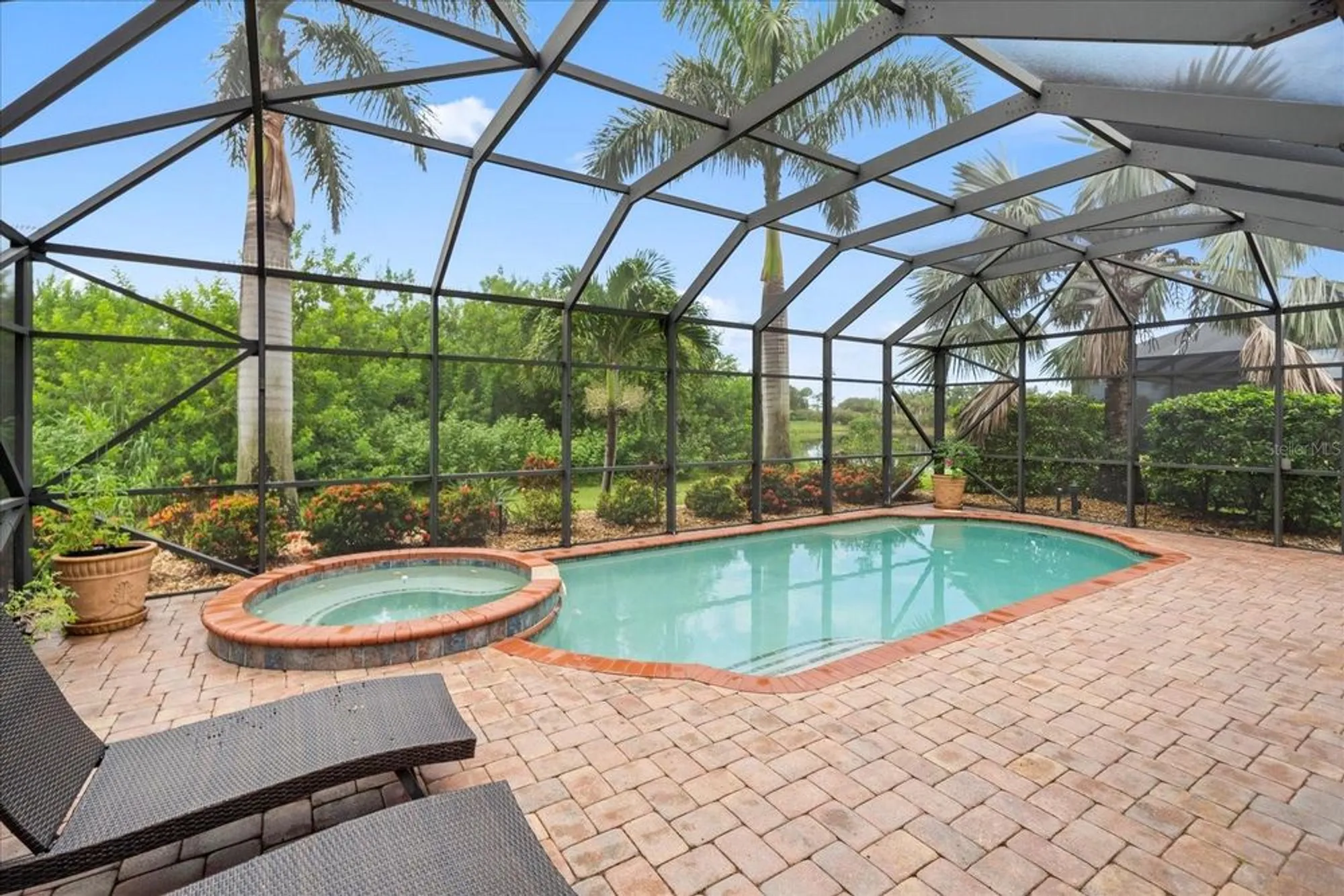 Property Slideshow image 13 of 46 | 131 river enclave ct, Bradenton, FL, 34212