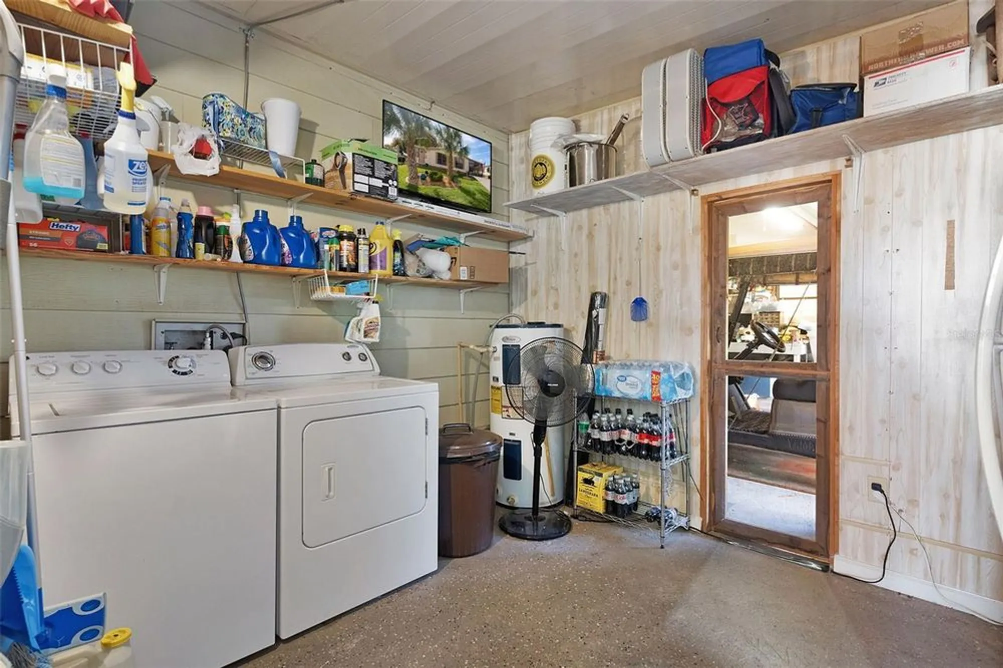 Property Slideshow image 37 of 42 | 1717 palm aire dr, Lady Lake, FL, 32159