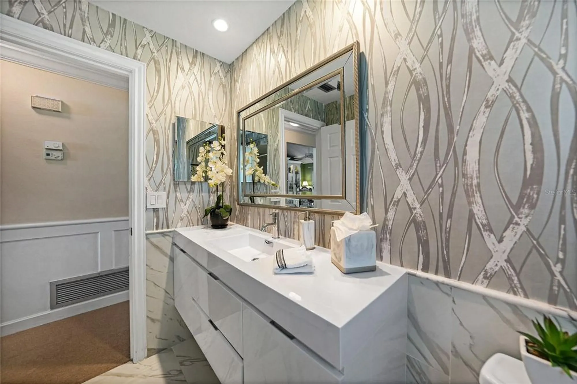 Property Slideshow image 22 of 37 | 3861 el poinier ct # 8723, Sarasota, FL, 34232