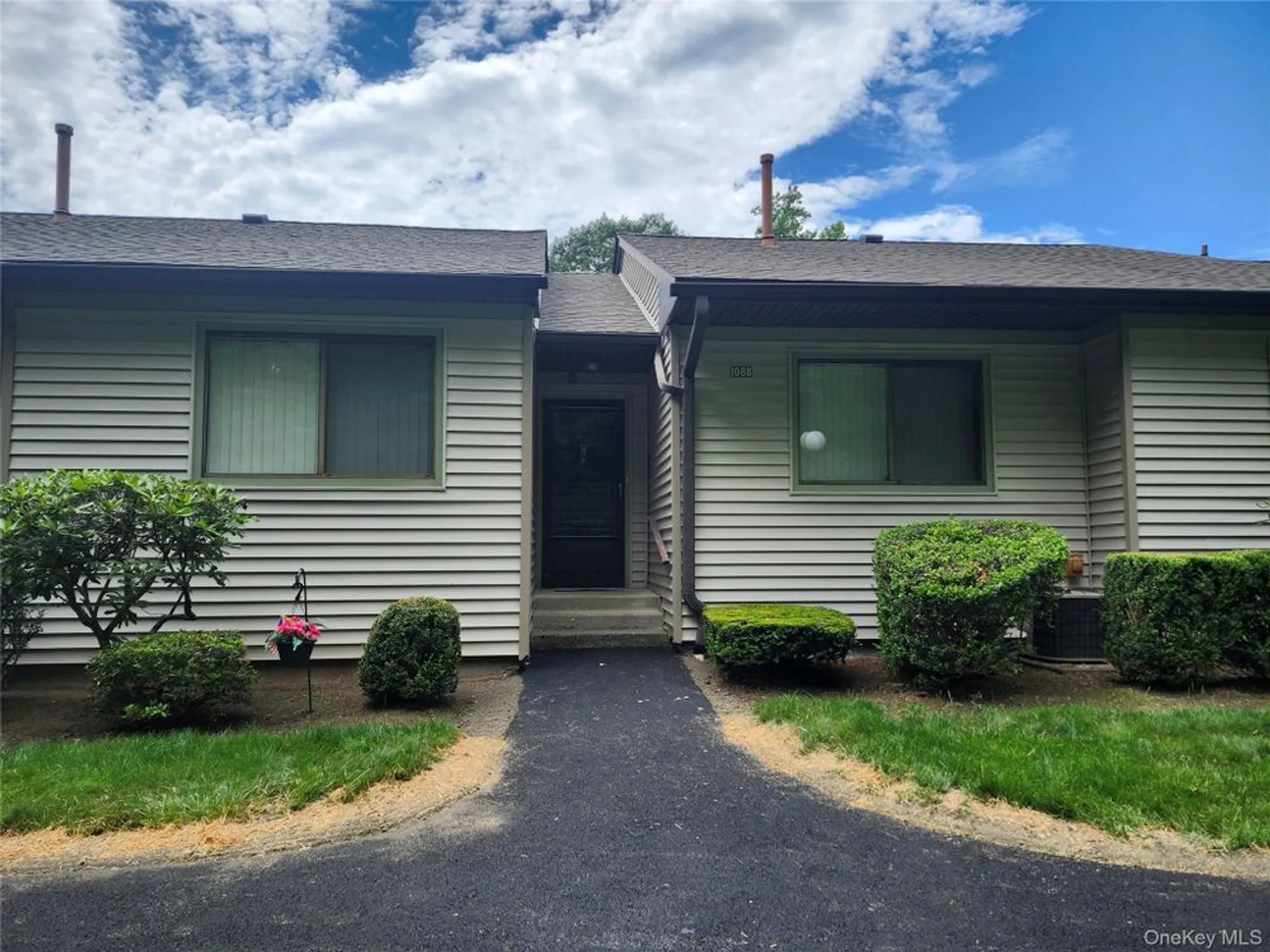 Property Slideshow image 1 of 43 | 108 village rd b, Yorktown Heights, NY, 10598