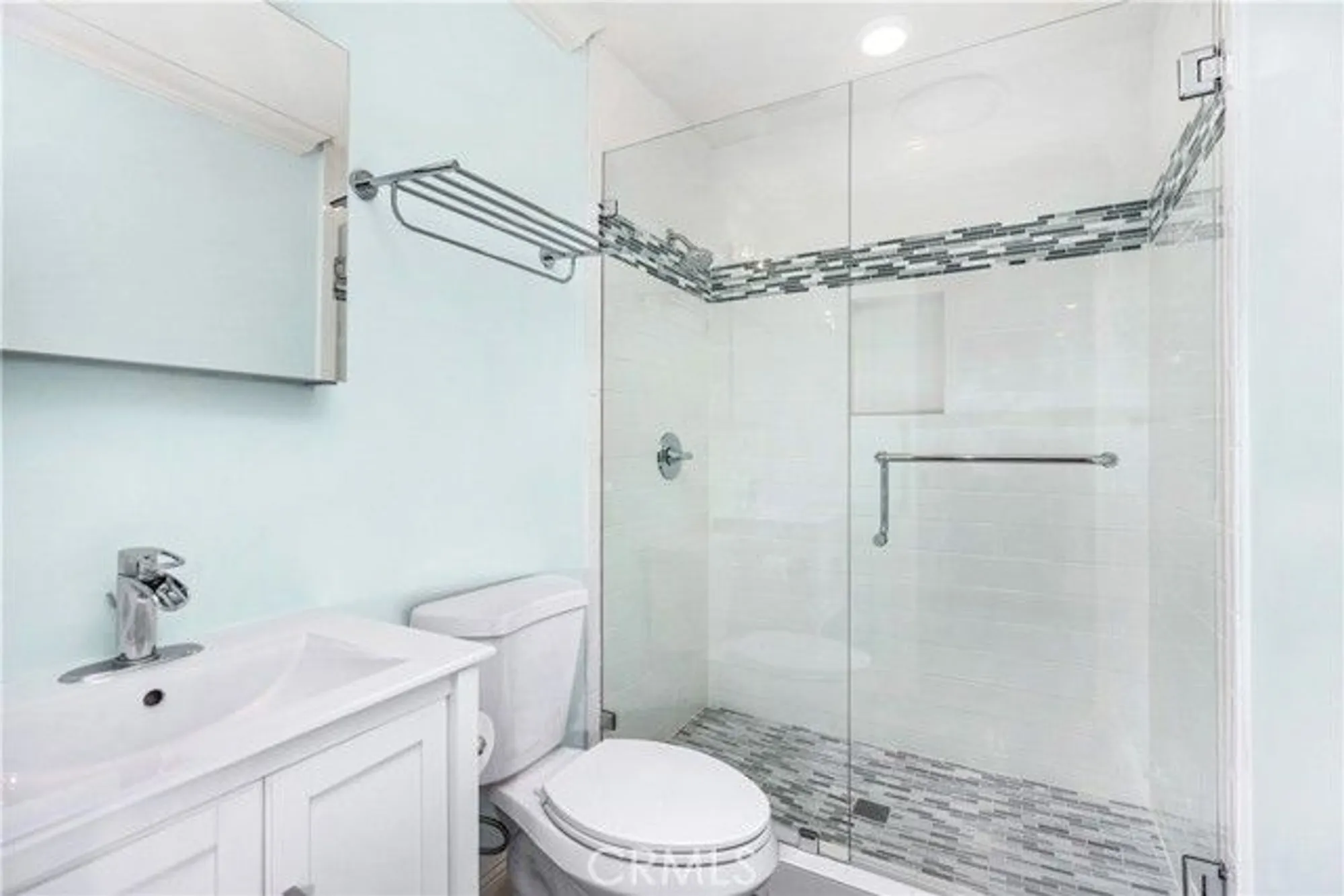 Property Slideshow image 20 of 38 | 2328 via mariposa q, Laguna Woods, CA, 92637