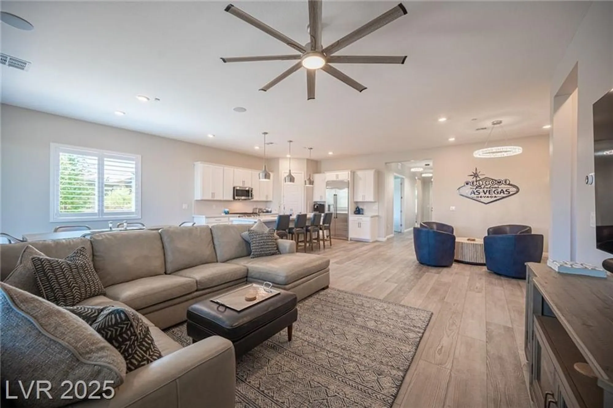 Property Slideshow image 11 of 92 | 936 mayfield manor ln, Las Vegas, NV, 89138