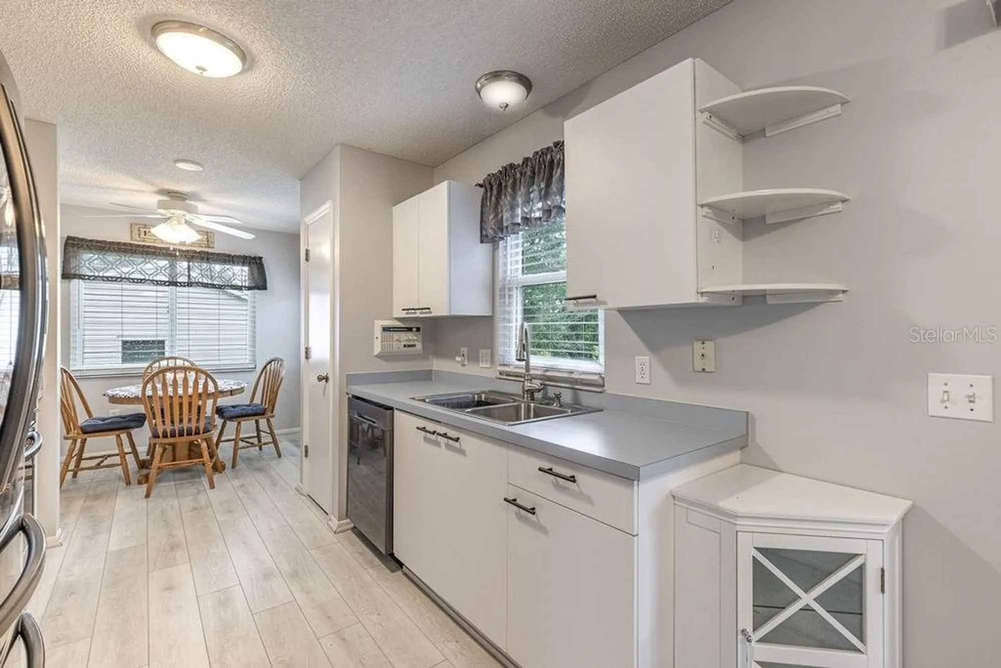 Property Slideshow image 13 of 37 | 1501 alfonso ln, The Villages, FL, 32159