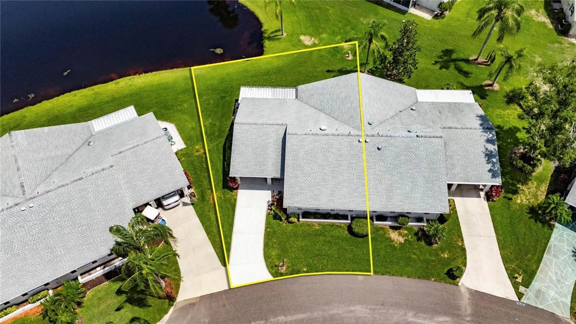 Property Slideshow image 36 of 41 | 123 glendower cir # 123, Sun City Center, FL, 33573