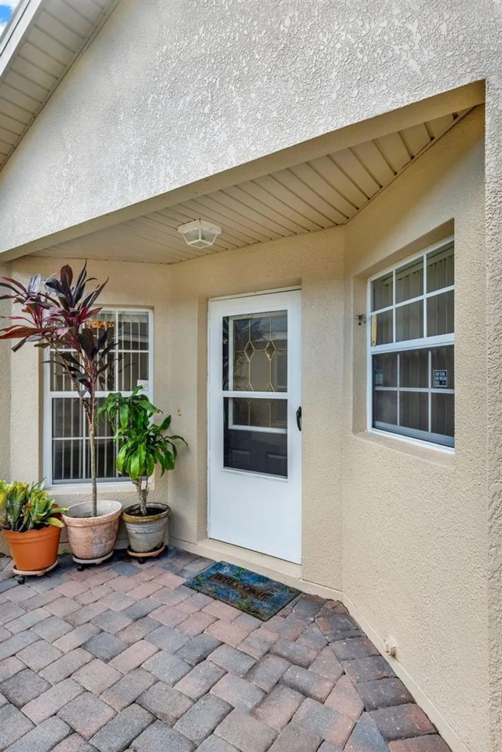 Property Slideshow image 4 of 34 | 448 grand canal dr, Kissimmee, FL, 34759