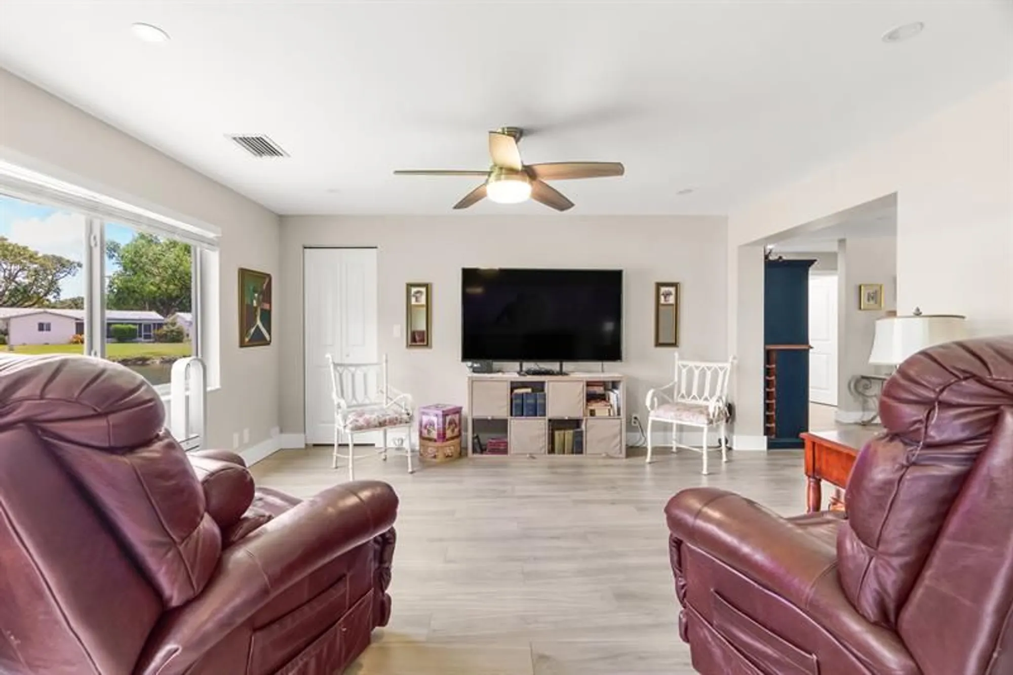 Property Slideshow image 23 of 59 | 8825 nw 14th st, Plantation, FL, 33322