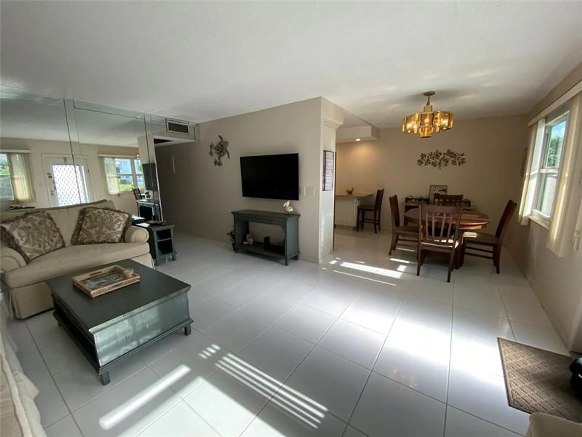 Property Slideshow image 7 of 69 | 1060 oakridge f # 1060, Deerfield Beach, FL, 33442