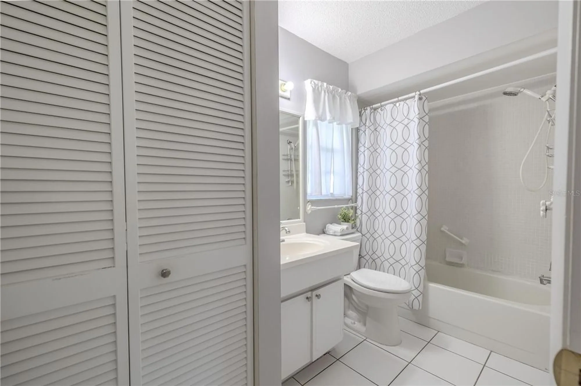 Property Slideshow image 20 of 31 | 1701 pinehurst rd 19f, Dunedin, FL, 34698