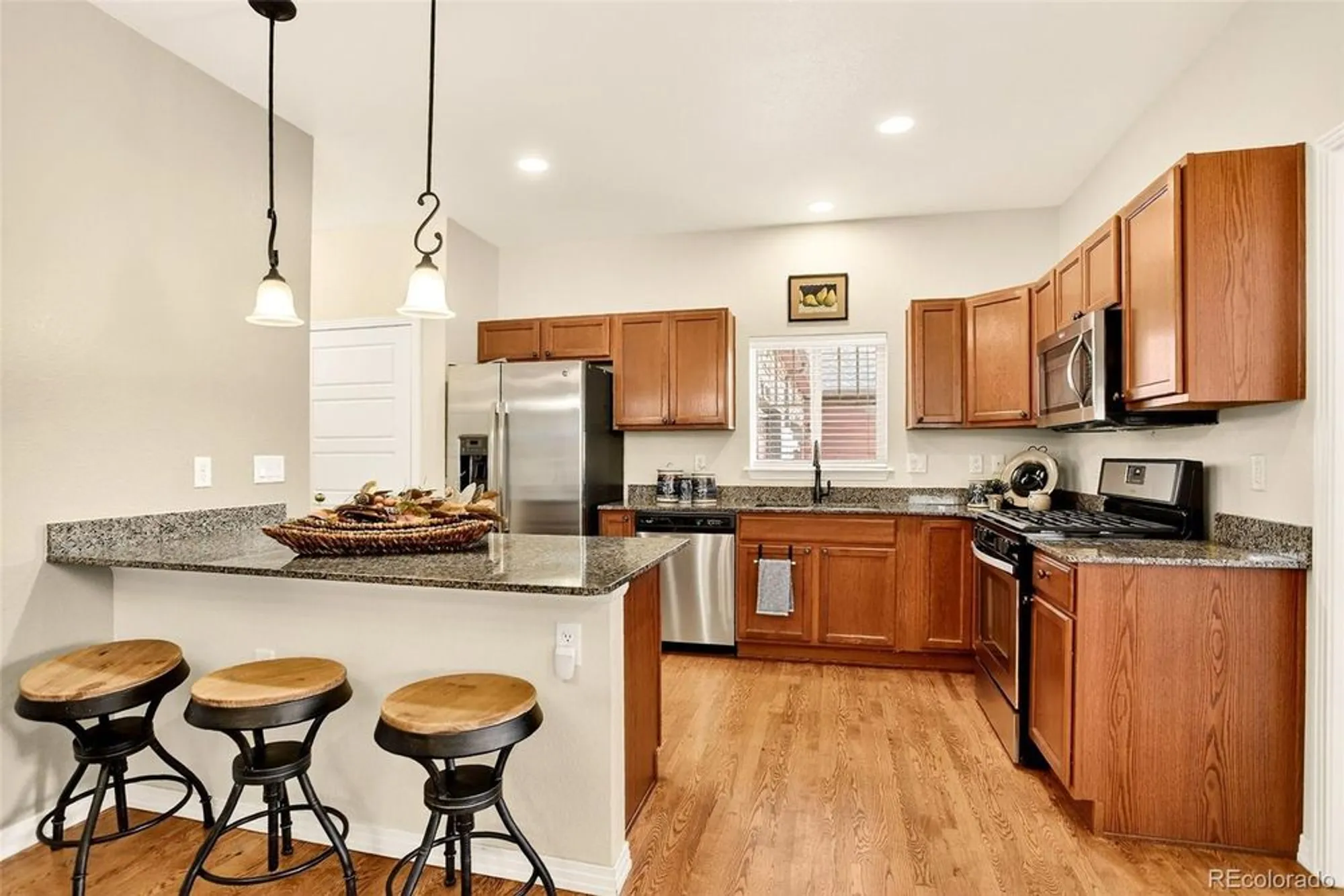 Property Slideshow image 12 of 32 | 12627 madison way, Thornton, CO, 80241