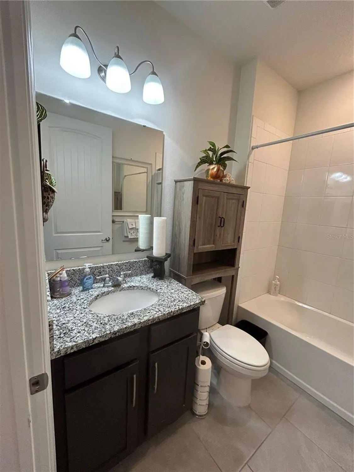 Property Slideshow image 18 of 60 | 17581 summersweet way, Clermont, FL, 34714