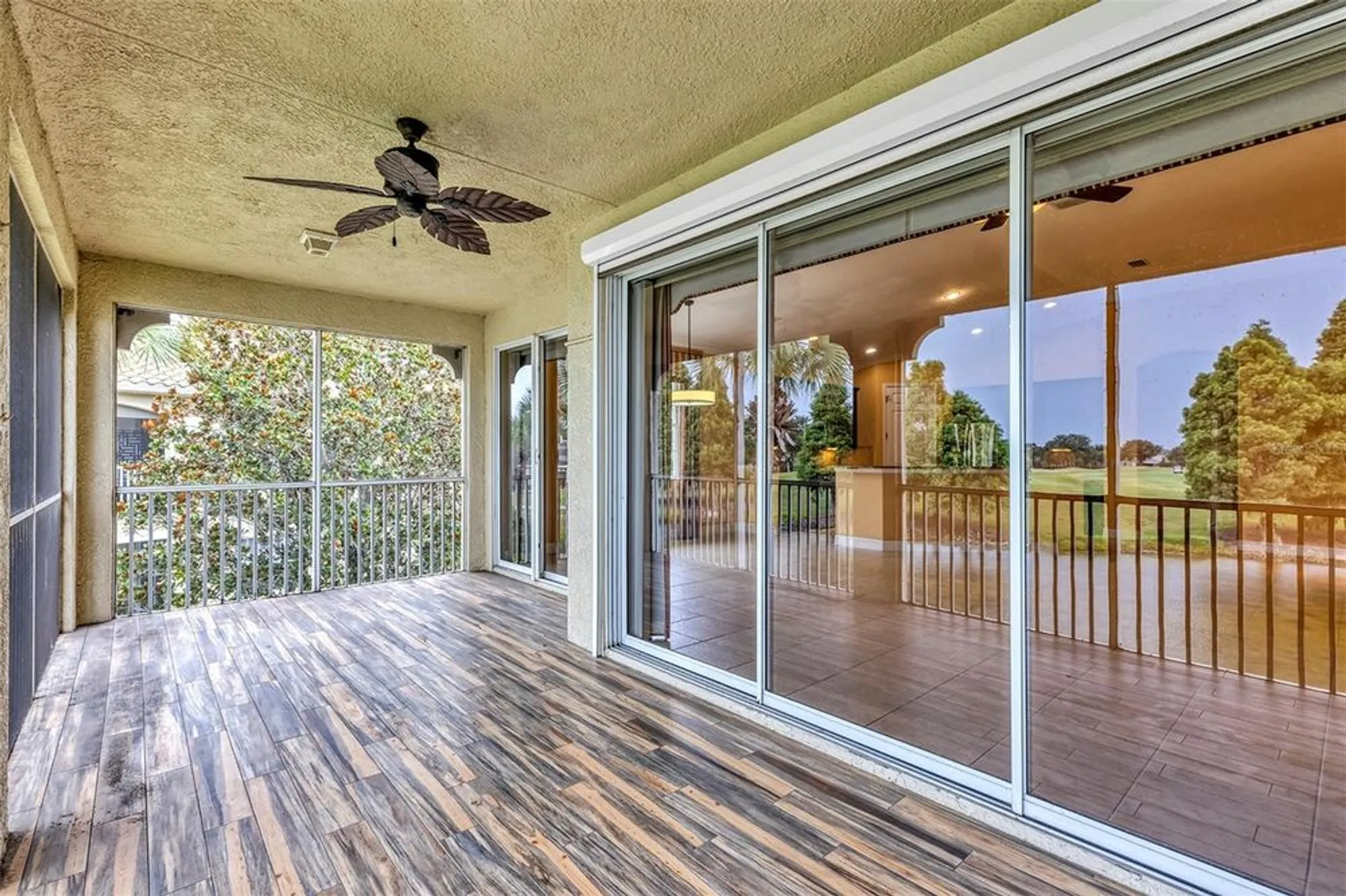 Property Slideshow image 36 of 48 | 1420 emerald dunes dr # 7, Sun City Center, FL, 33573