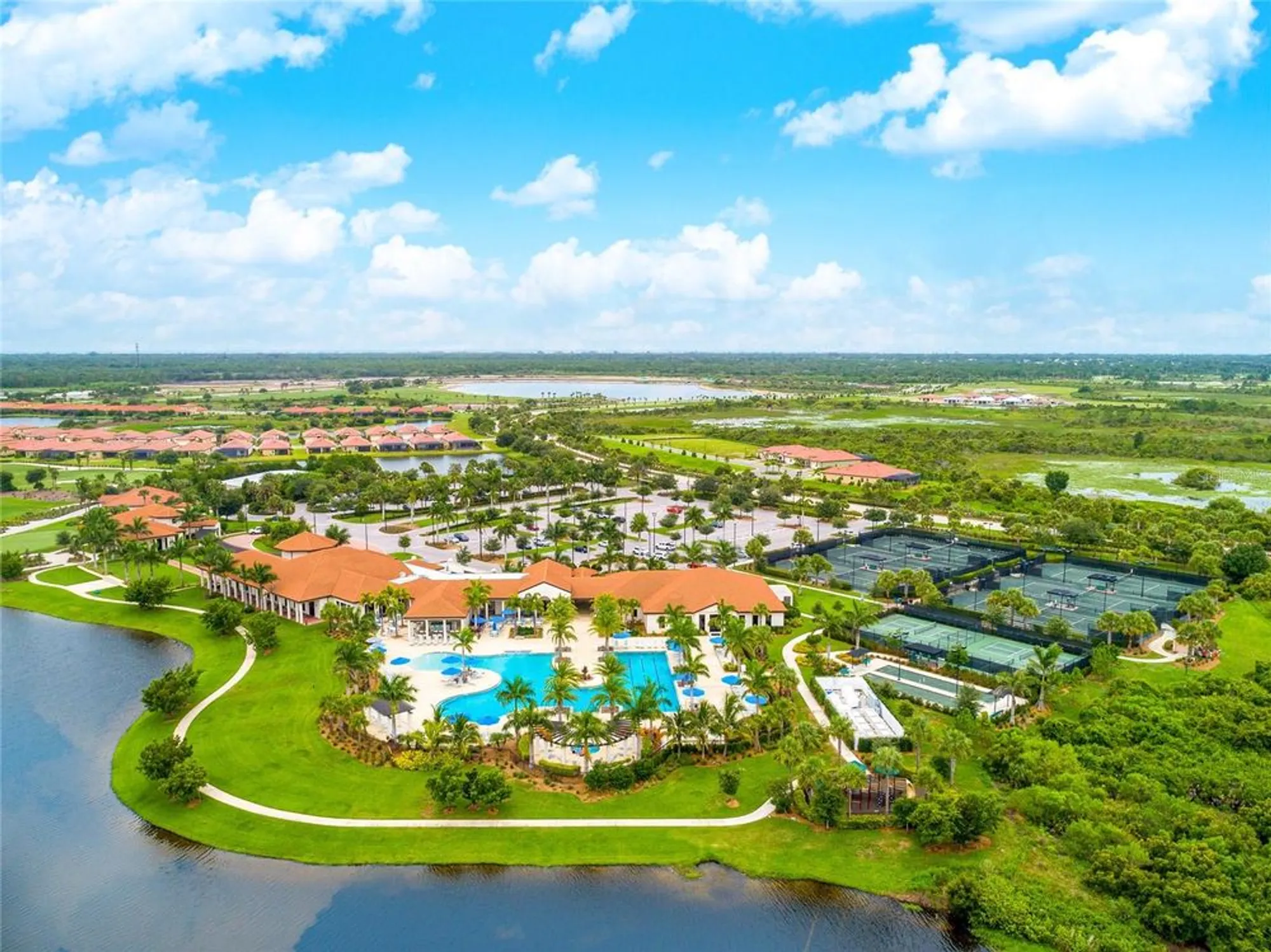 Property Slideshow image 61 of 94 | 10817 whisk fern dr, Venice, FL, 34293
